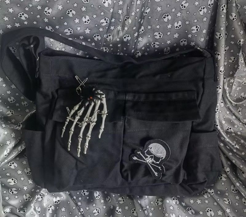 Japanese Brand Canvas Shoulder Skull Skeleton Bag Size ONE SIZE - 2 Thumbnail