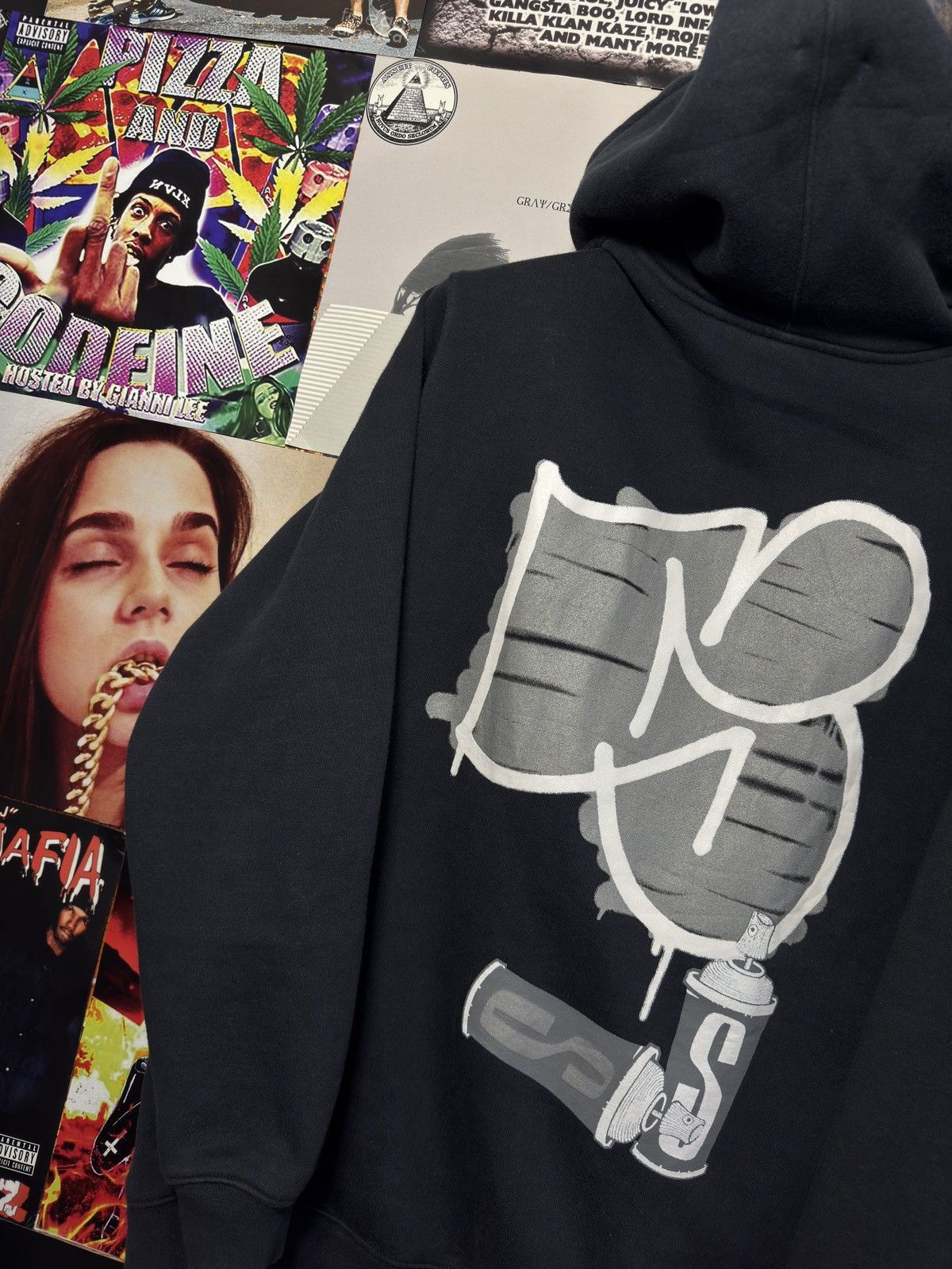 Stussy Stussy Graffiti Spray Print Hoodie Size US L / EU 52-54 / 3 - 2 Thumbnail