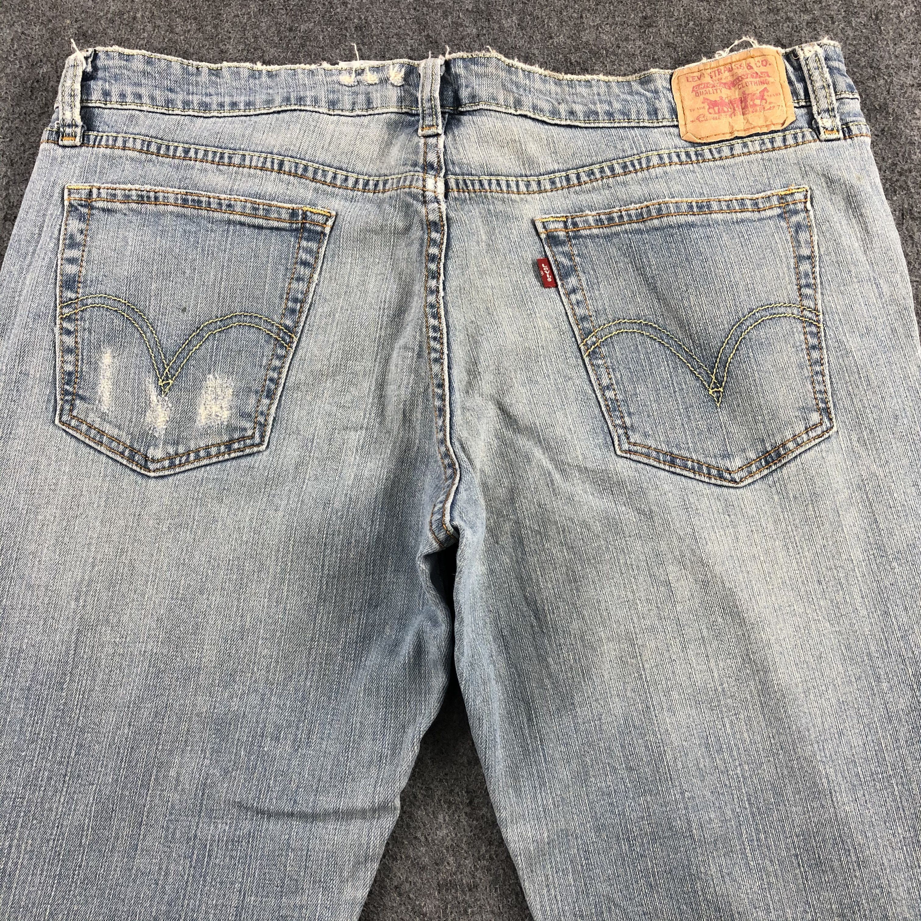Levi's Vintage Light Wash Levis 518 Jeans-J1670 Size US 39 - 4 Thumbnail