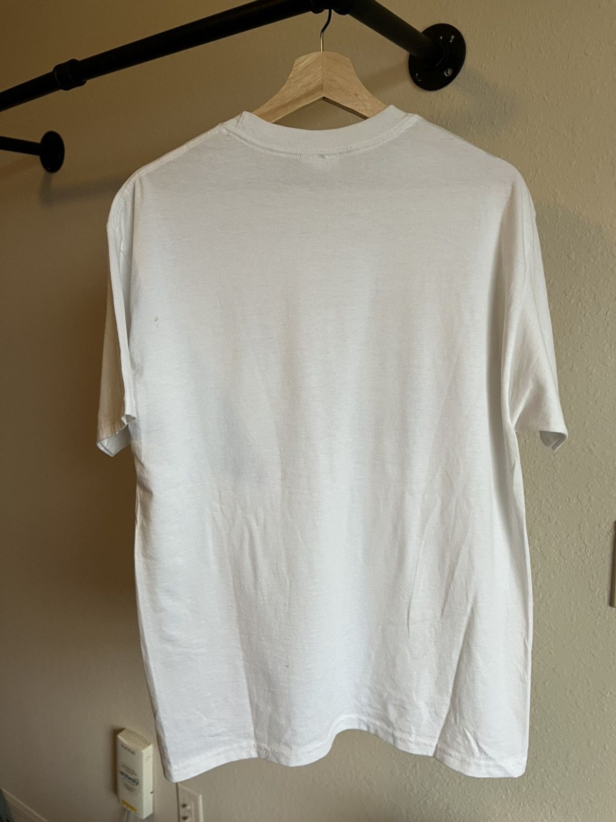 Hanes Vintage Style Memorial Tee "Aníbal" Por Siempre – Size L Size US XL / EU 56 / 4 - 2 Thumbnail