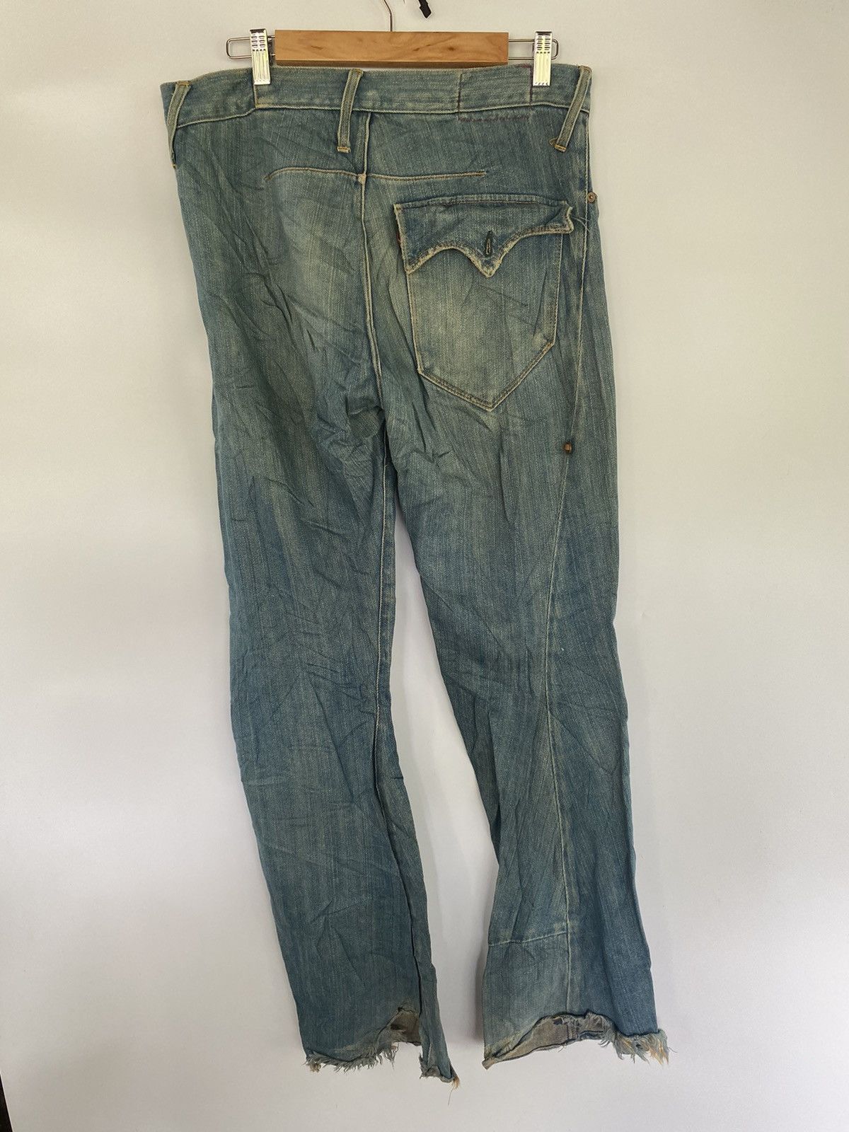 Levi's Levi’s RED Distressed Denim Jeans Pants Made in Italy Size US 34 / EU 50 - 2 Thumbnail
