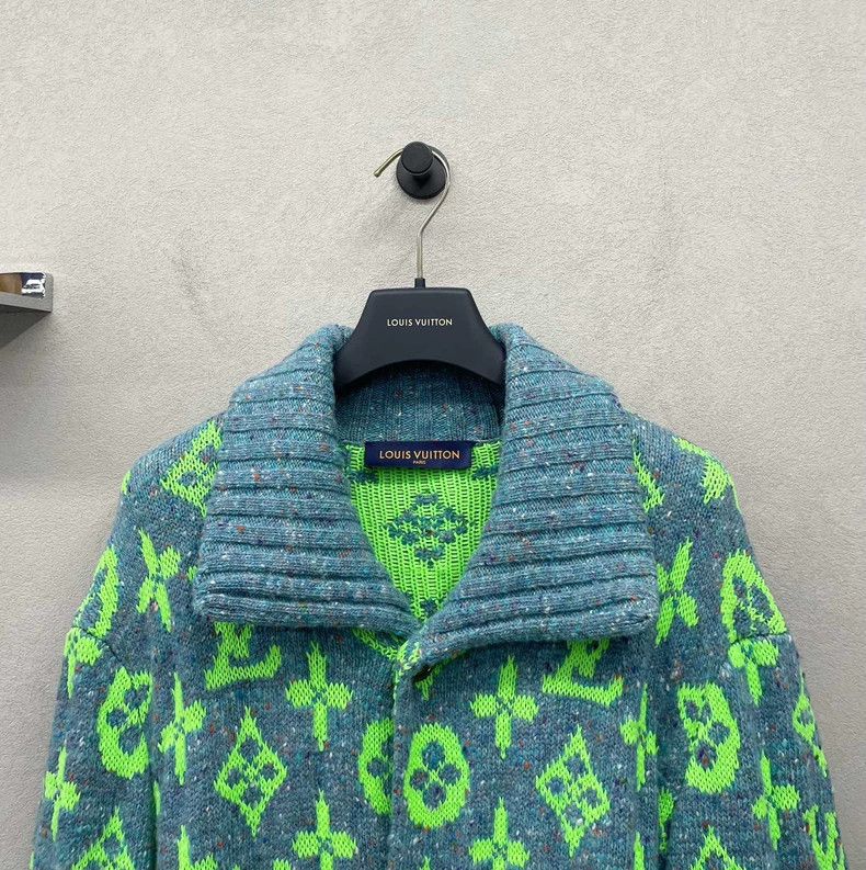 Louis Vuitton Louis Vuitton Year of the Tiger Limited Turquoise Cardigan Size US XXL / EU 58 / 5 - 4 Thumbnail