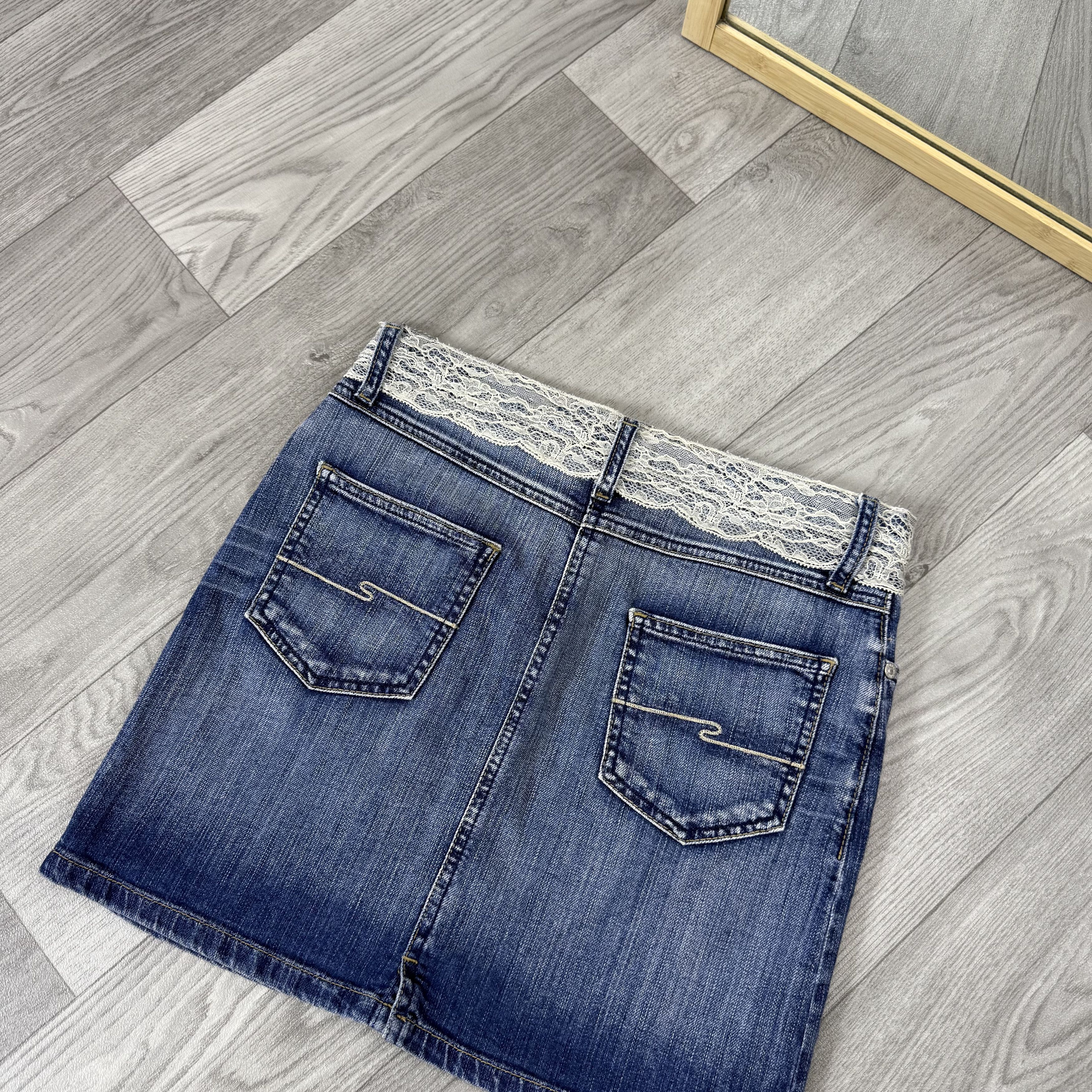 Vintage Vintage Y2K Avantgarde Blue Denim Lace Mini Skirt Low Rise Size 26" / US 2 / IT 38 - 6 Thumbnail