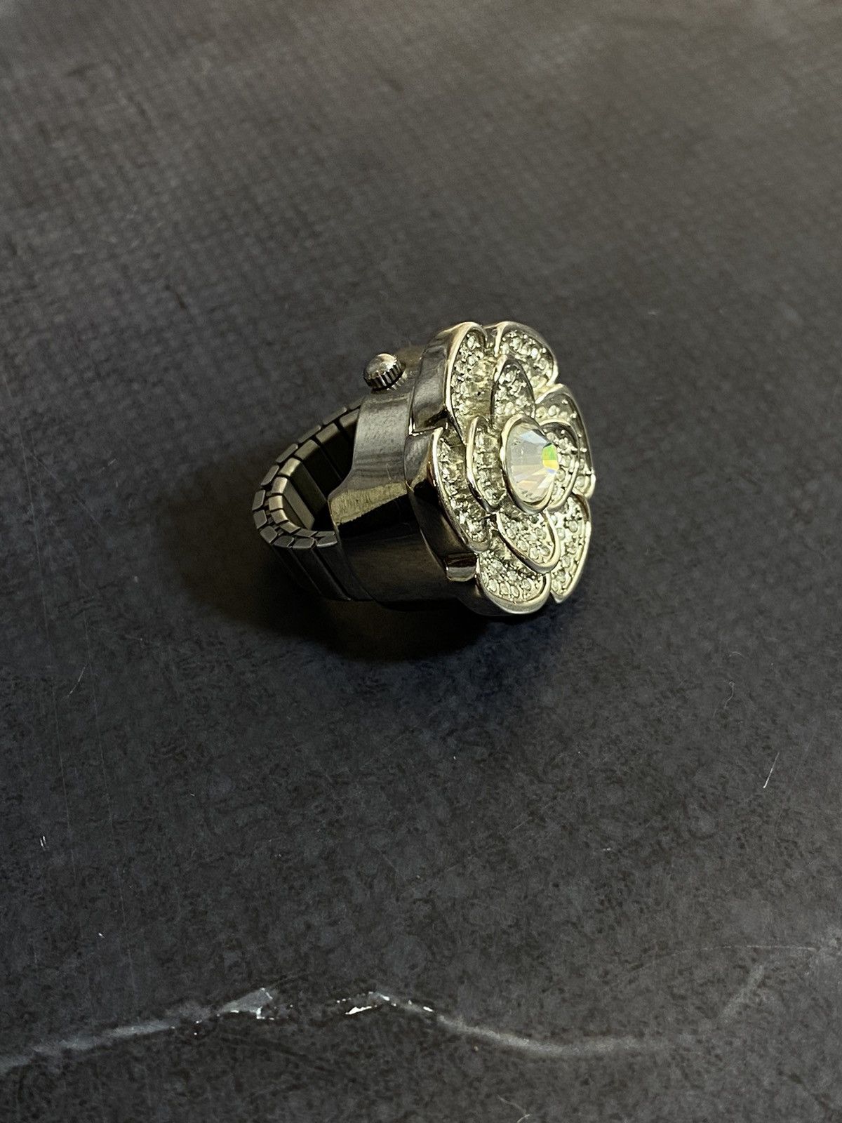 Japanese Brand × Jewelry Floral Silver Ring Watch by Japanese Brand Size ONE SIZE - 5 Thumbnail