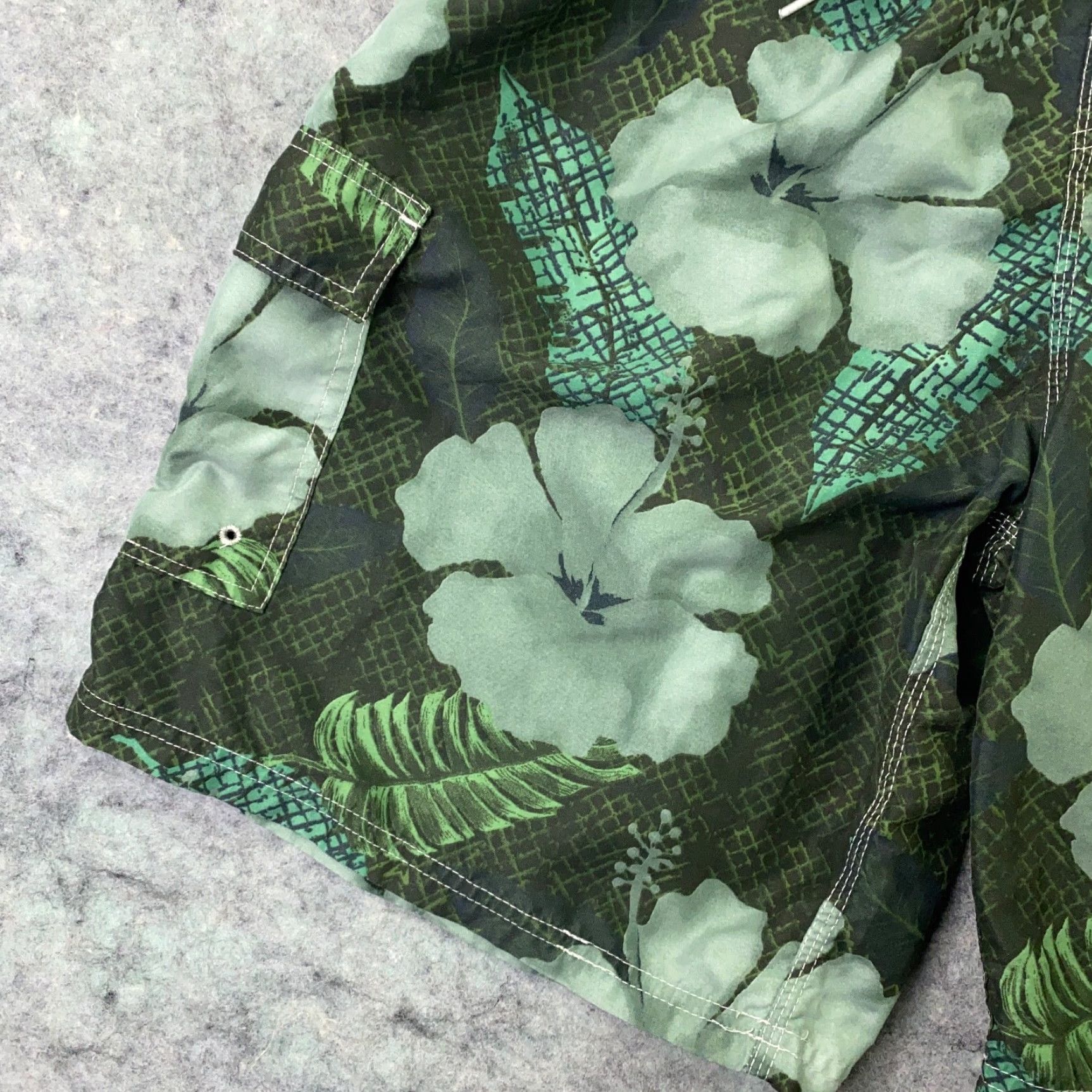 Vintage Bluewater Beach Trunks Large Green Floral Surf Lined Drawstring Mens Size ONE SIZE - 4 Thumbnail