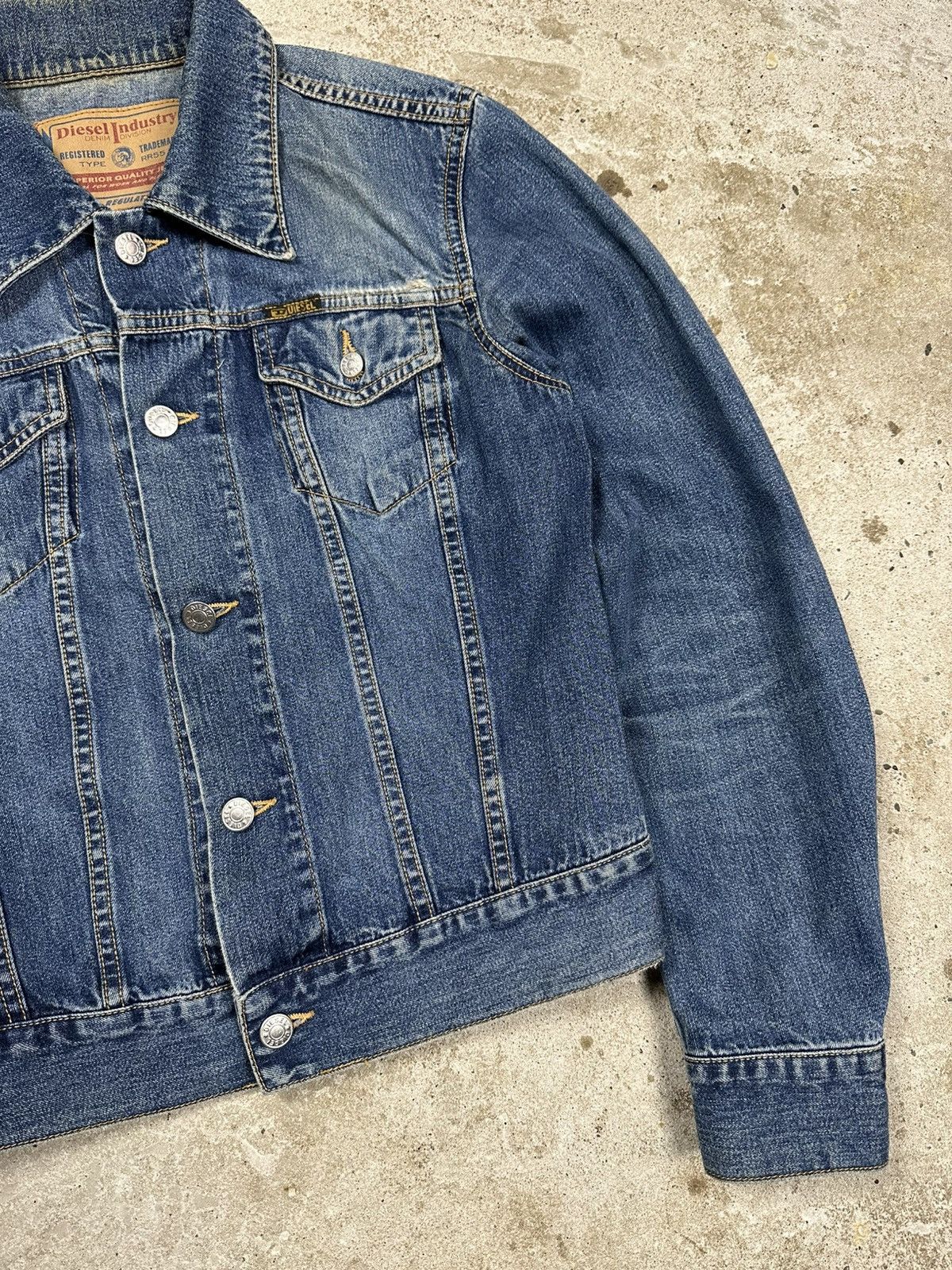 Diesel Vintage Y2K Diesel Denim Jeans Trucker Jacket Size S / US 4 / IT 40 - 6 Thumbnail