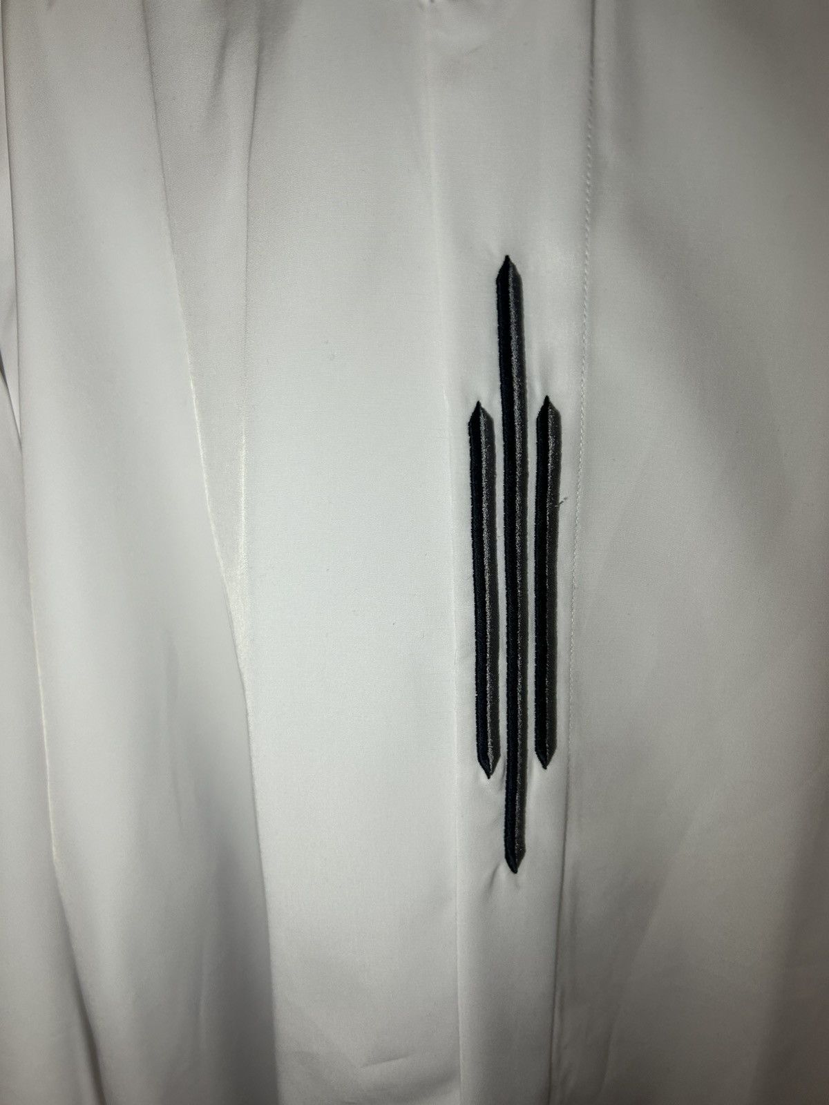 Designer × Vintage Bruttini Italy embroidered collar white button up longsleeve Size US XL / EU 56 / 4 - 5 Thumbnail