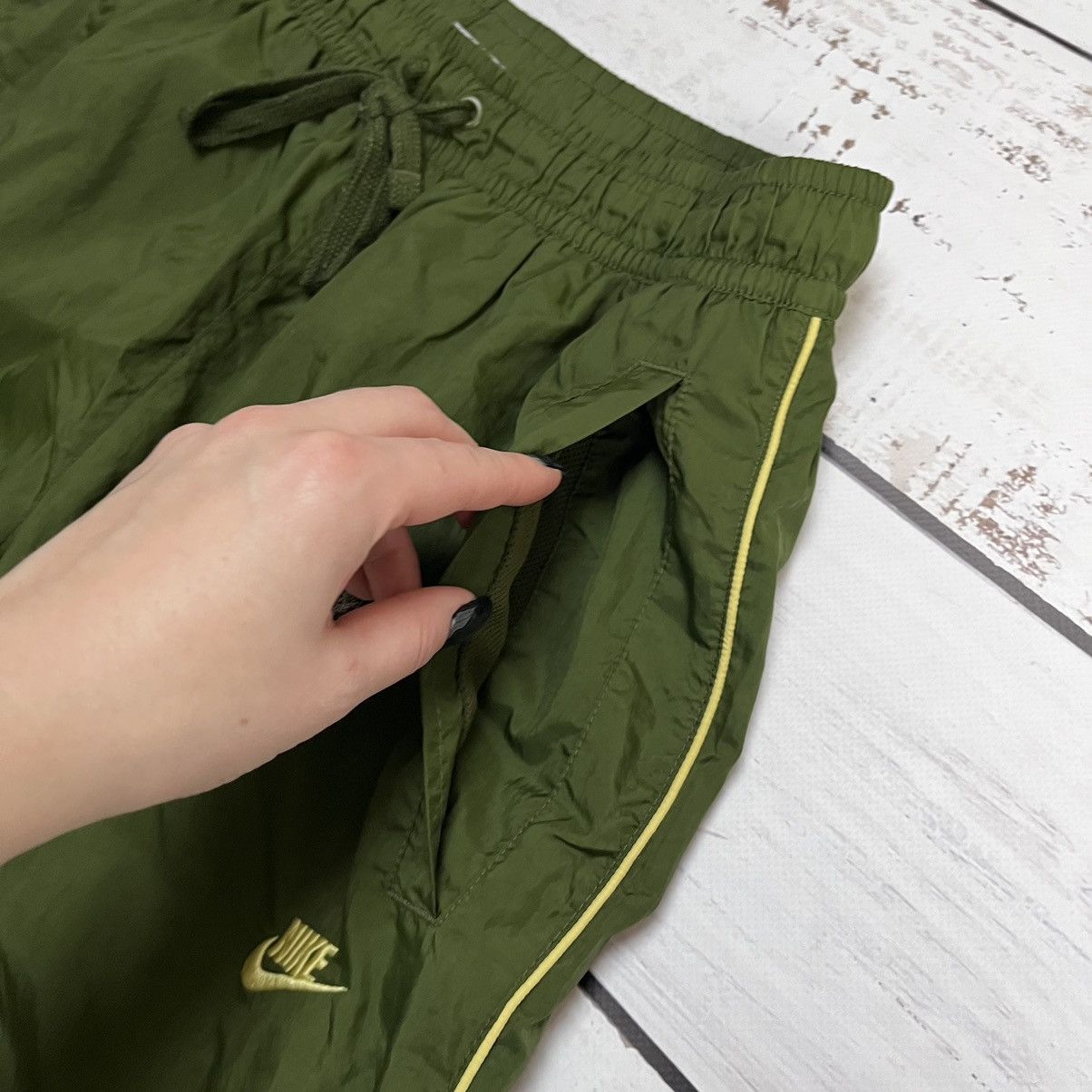 Nike Nike Track Green Pants Nylon Joggers Baggy fit Size US 32 / EU 48 - 3 Thumbnail