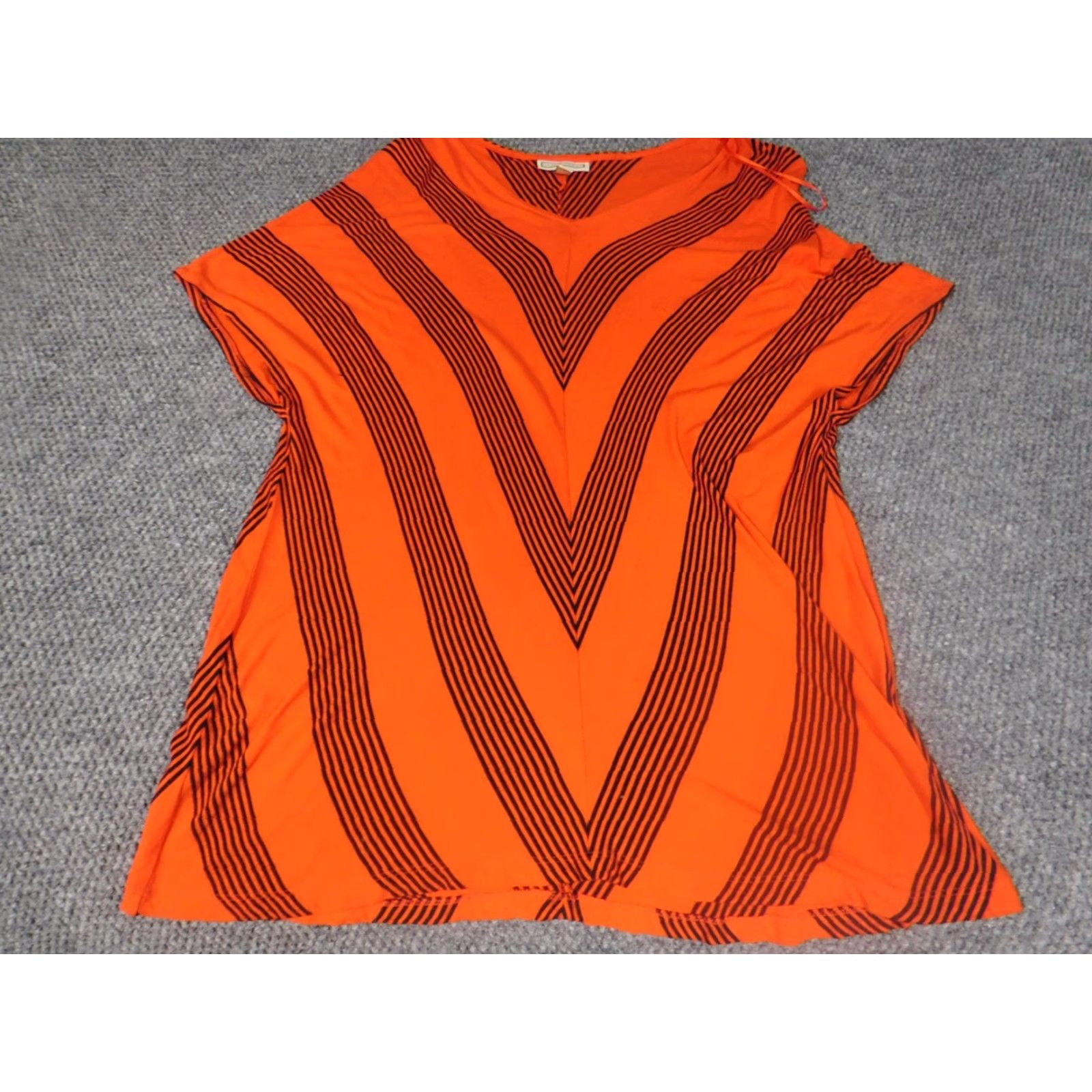 Vintage Dana Buchman Blouse Womens L Orange Crew Neck Short Sleeve Pullover Stretch Basic Casual Rayon Button Designer Regular Fit Size L / US 10 / IT 46 - 3 Thumbnail