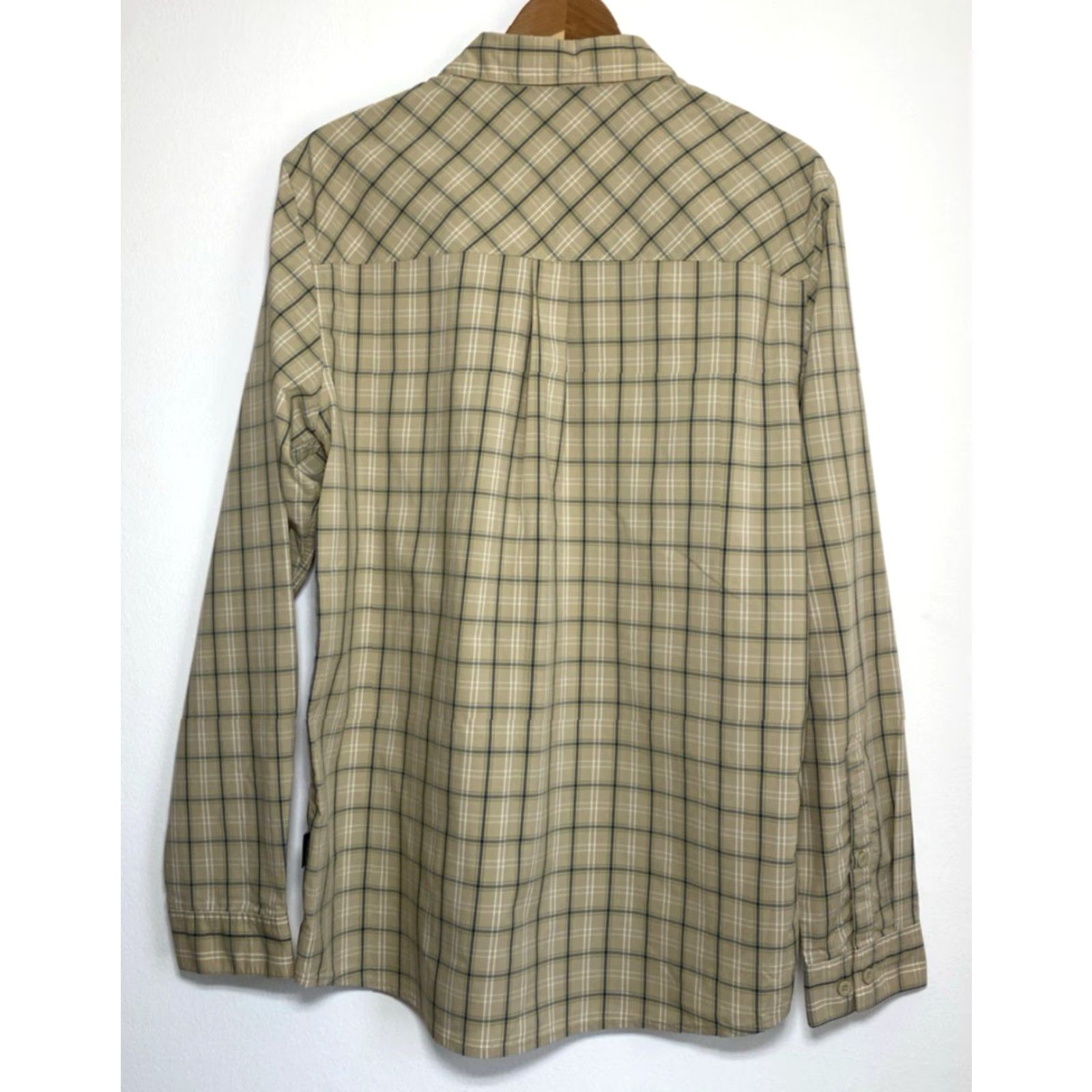 Patagonia Patagonia Men's Shirt Long-Sleeved Plaid Sz M Tan Button-Up Casual Outdoor with Pockets Size US M / EU 48-50 / 2 - 2 Thumbnail