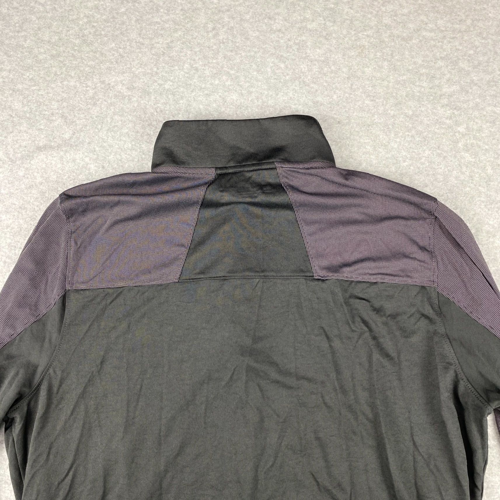Under Armour Under Armour Heatgear 1/4 Zip Mens L Gray Pullover Long Sleeve Gym & Training Performance Casual Shirt Size US L / EU 52-54 / 3 - 5 Thumbnail