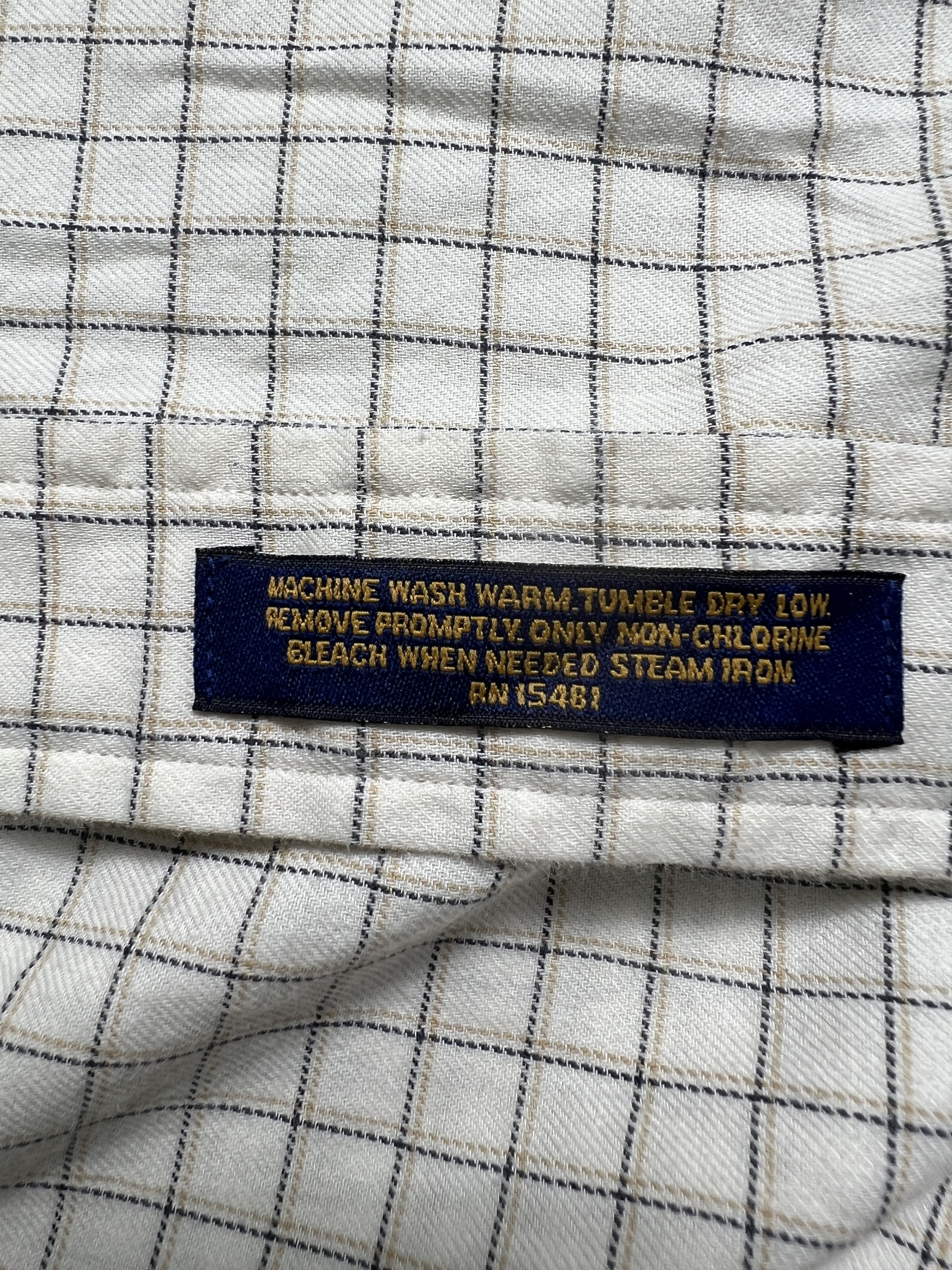 Tommy Hilfiger × Vintage Vintage Tommy Hilfiger Plaid Buttons Up Shirt JK640 Size US L / EU 52-54 / 3 - 4 Thumbnail