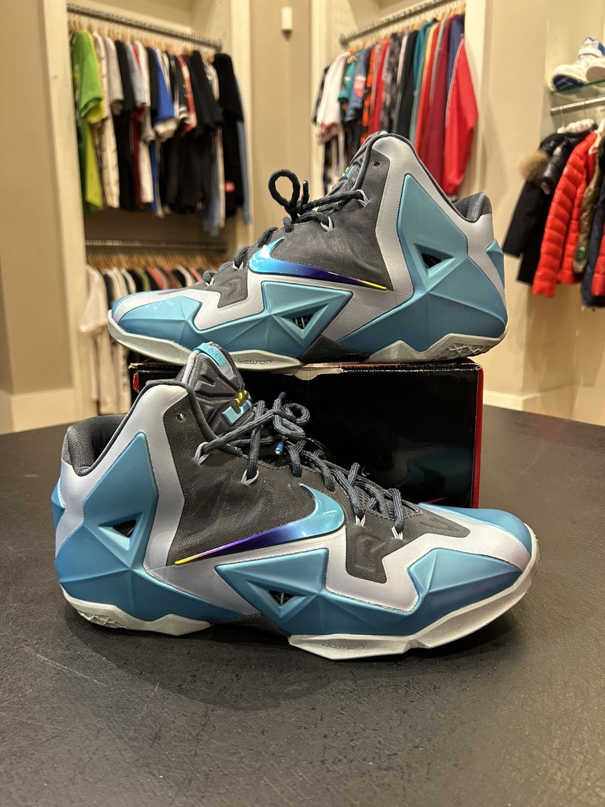 Nike Lebron 11 Gamma Blue Buy Nike Lebron XI - Gamma Blue Lebron 11 main image 3