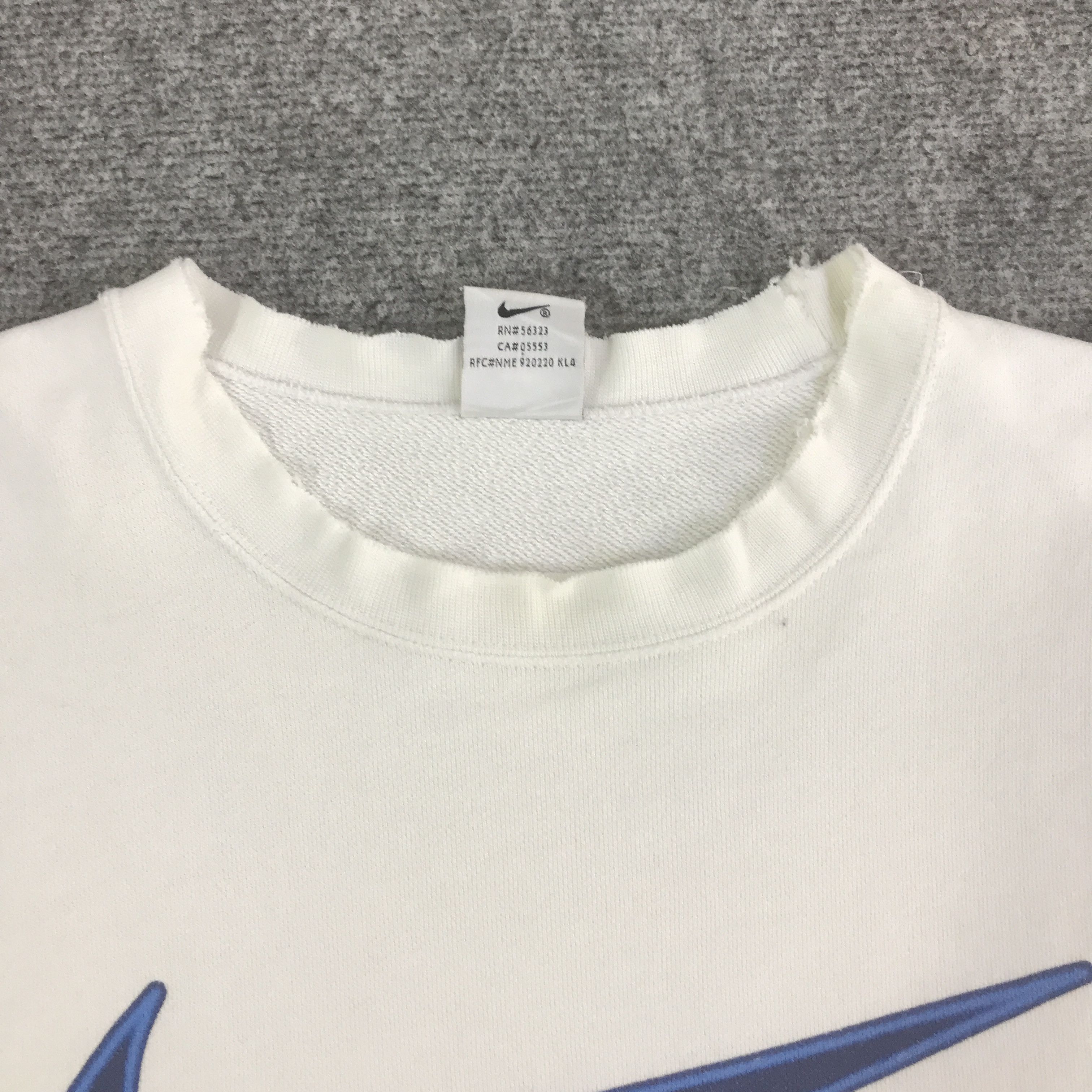 Nike 90s NIKE BIG LOGO DISTRESSED SWEATSHIRT K127B8 Size US M / EU 48-50 / 2 - 8 Thumbnail