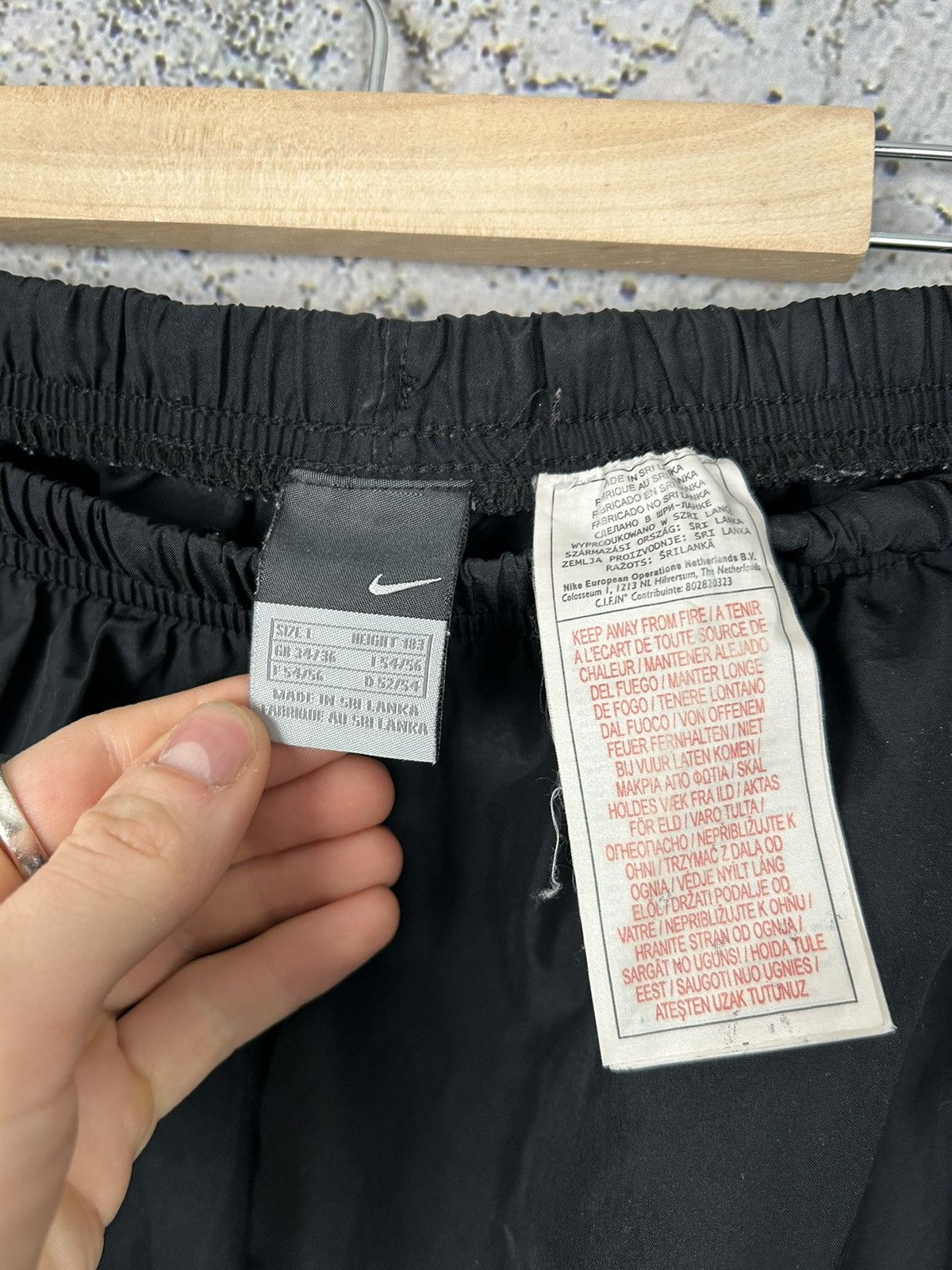 Nike × Vintage Vintage Nike Y2K Gorpcore Sweatpants Swoosh Drill Hype Size US 34 / EU 50 - 6 Thumbnail