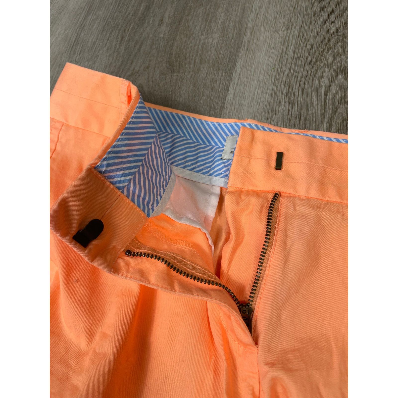 J.Crew J.Crew Chino Broken-In Shorts Peach Orange Women's Size 4 Size 27" / US 4 / IT 40 - 6 Thumbnail