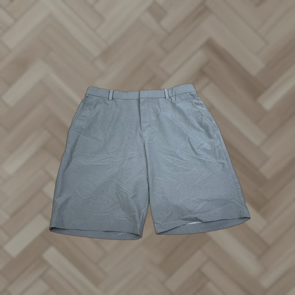 Nike Nike Golf Chino Shorts Mens 34 Gray Casual Stretch Performance Size US 34 / EU 50 - 1 Thumbnail