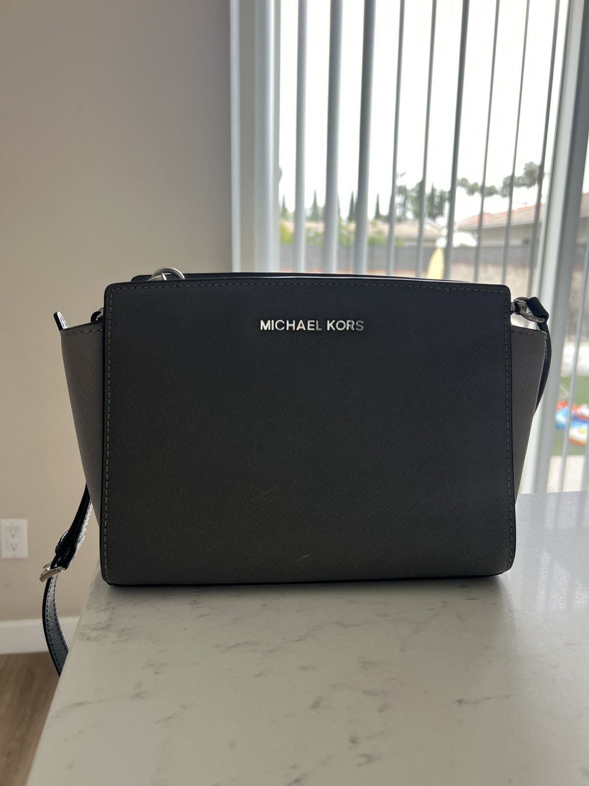 Michael Kors Shoulder Bag in Grey, Women's