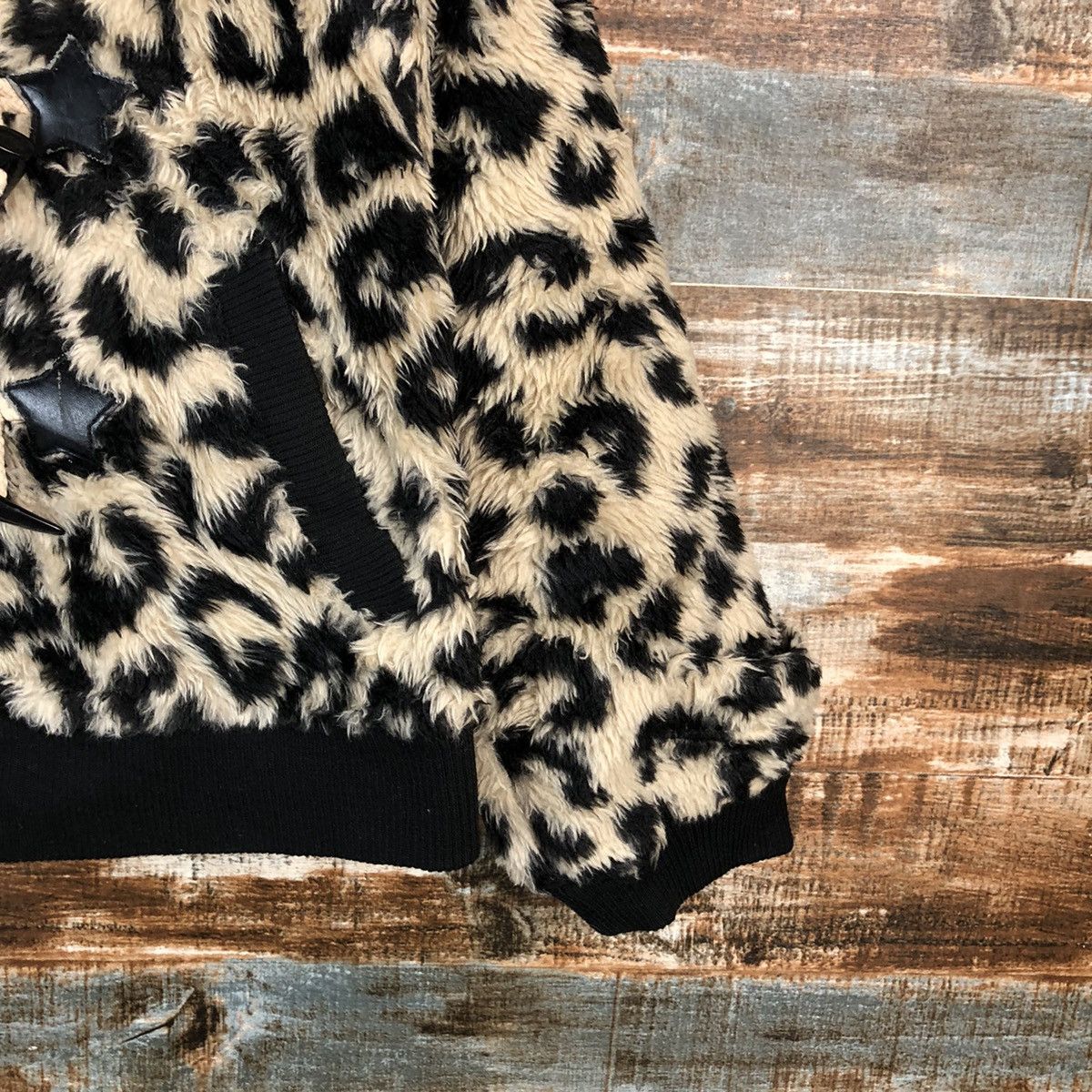Japanese Brand World Wide Love Leopard cheetah tiger design Hoodie #A2254 Size S / US 4 / IT 40 - 8 Thumbnail