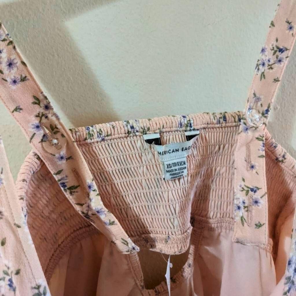 American Eagle Outfitters American Eagle XS Floral Sleeveless Mini Dress Pink Smocked Size XS / US 0-2 / IT 36-38 - 4 Thumbnail