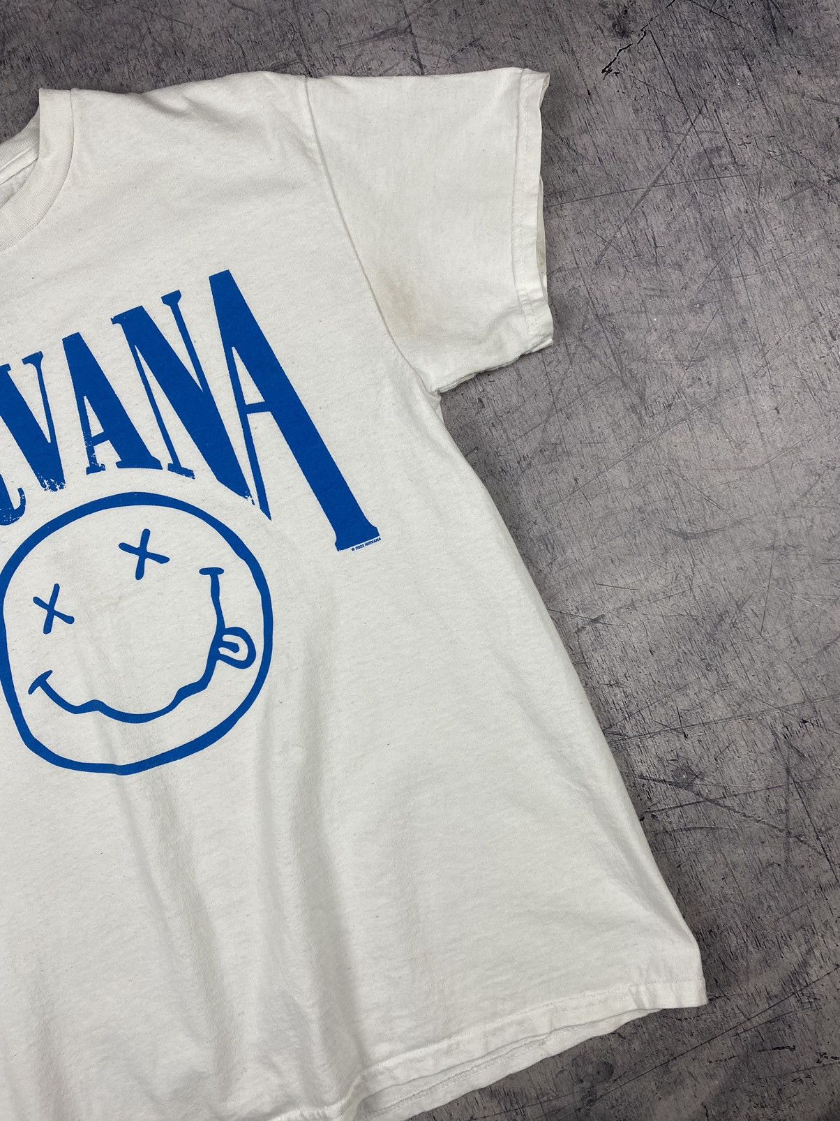 Band Tees Nirvana Kurt Cobain 2022 Tee T-Shirt Size XS Size US XS / EU 42 / 0 - 5 Thumbnail