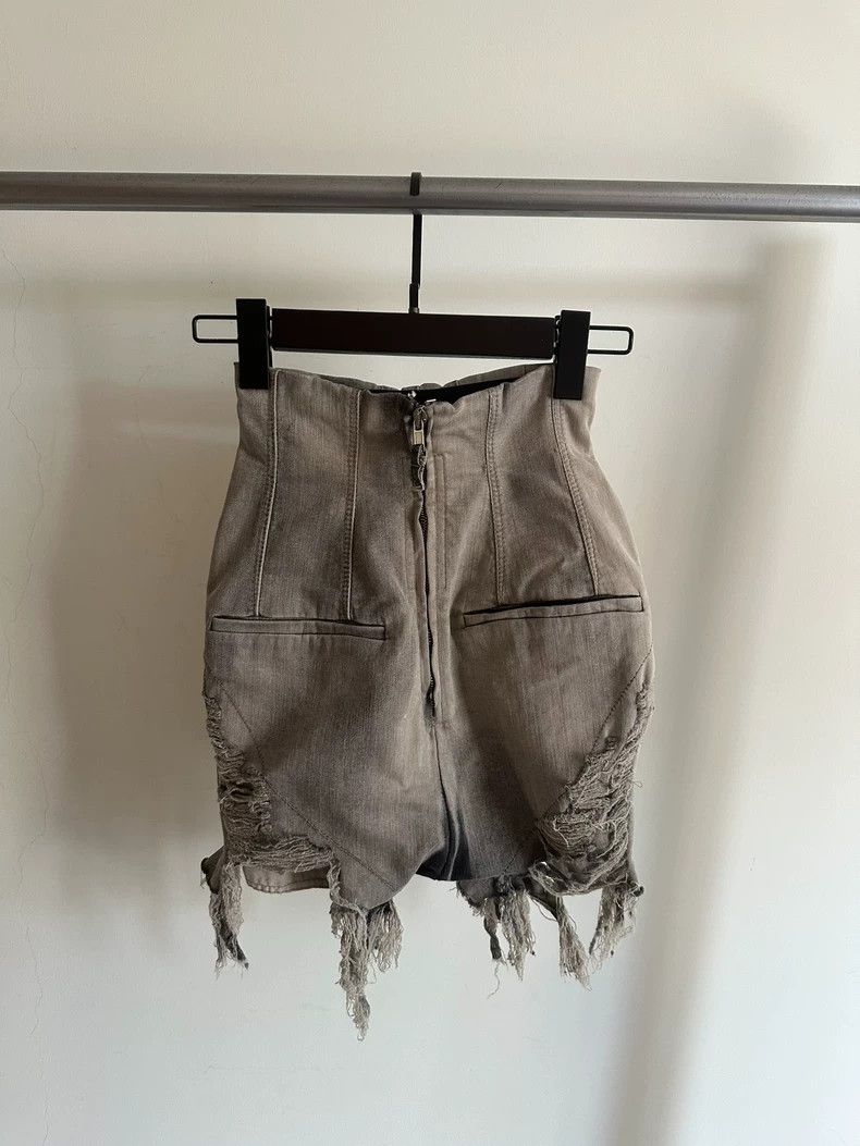 Rick Owens Rick Owens Denim Fringed Destruction Shorts Size 25" / US 0 / IT 36 - 2 Thumbnail