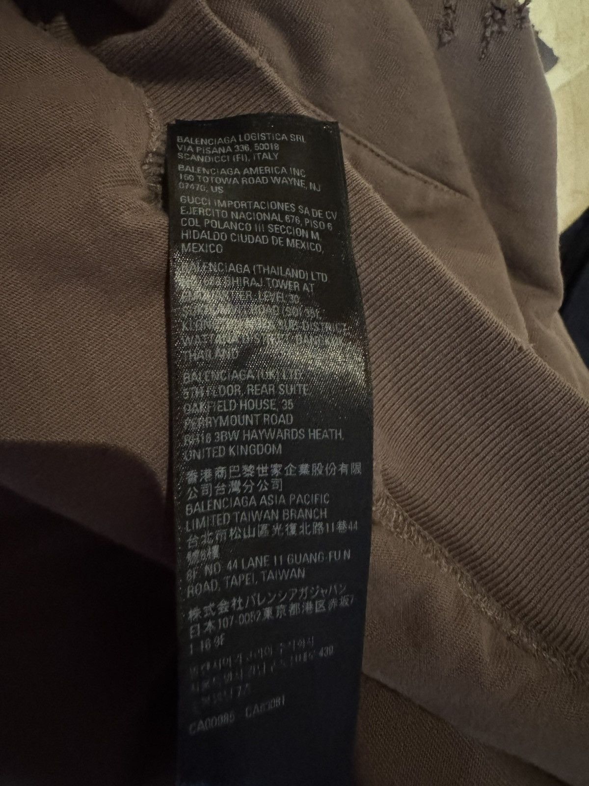 Balenciaga Balenciaga destroyed hoodie Size US M / EU 48-50 / 2 - 5 Thumbnail