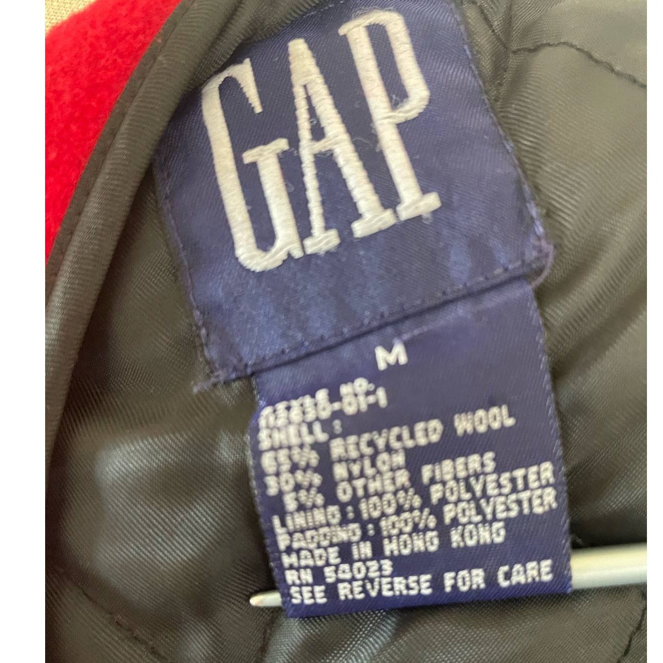 Gap Vintage Y2K Gap Red Wool Quilted Vest Size Medium Size US M / EU 48-50 / 2 - 4 Thumbnail