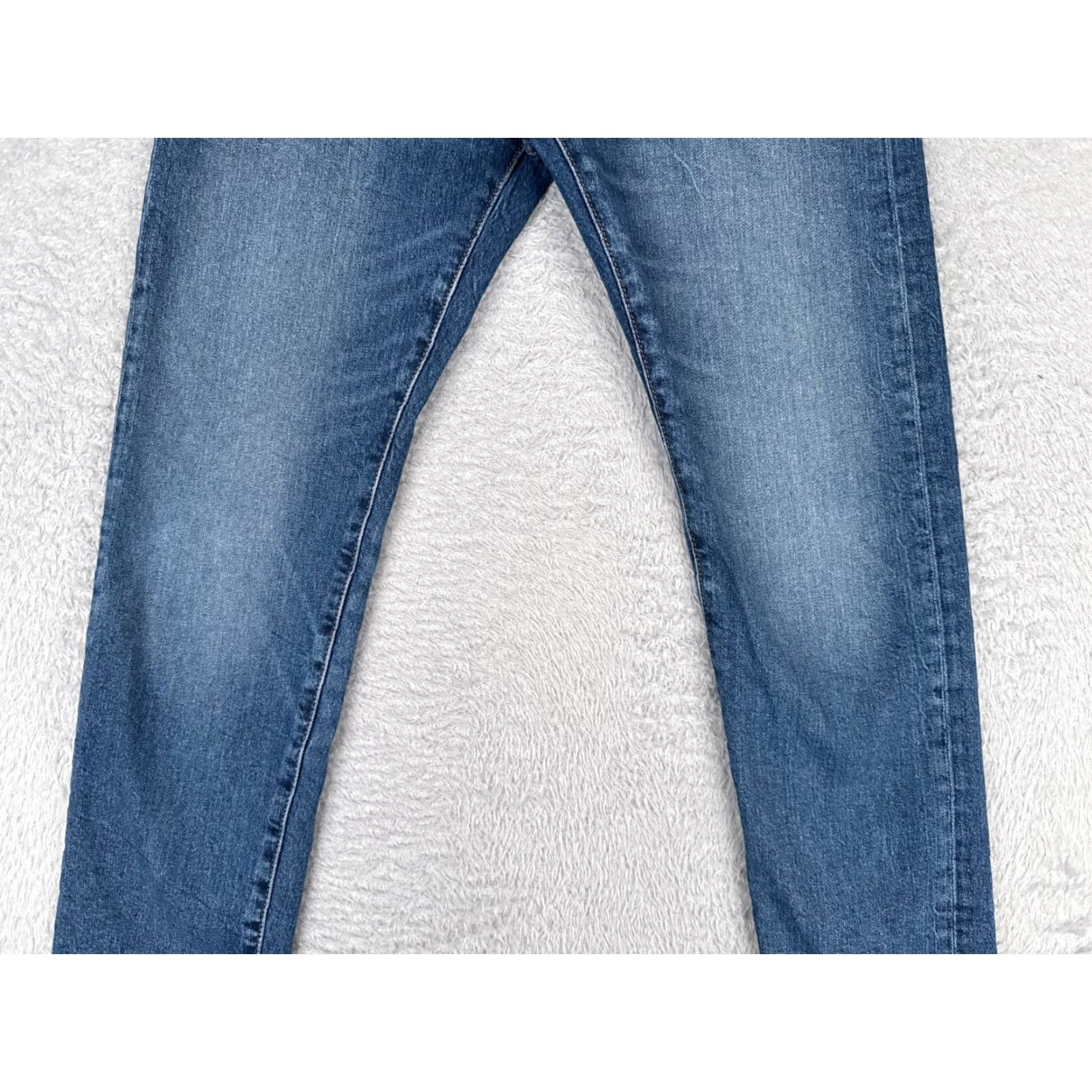 Levi's VINTAGE Levi's 512 Jeans Adult 33 Blue Denim Distressed 5-Pocket Regular Fit Cotton 32x30 Jeans Mens Size US 33 - 3 Thumbnail
