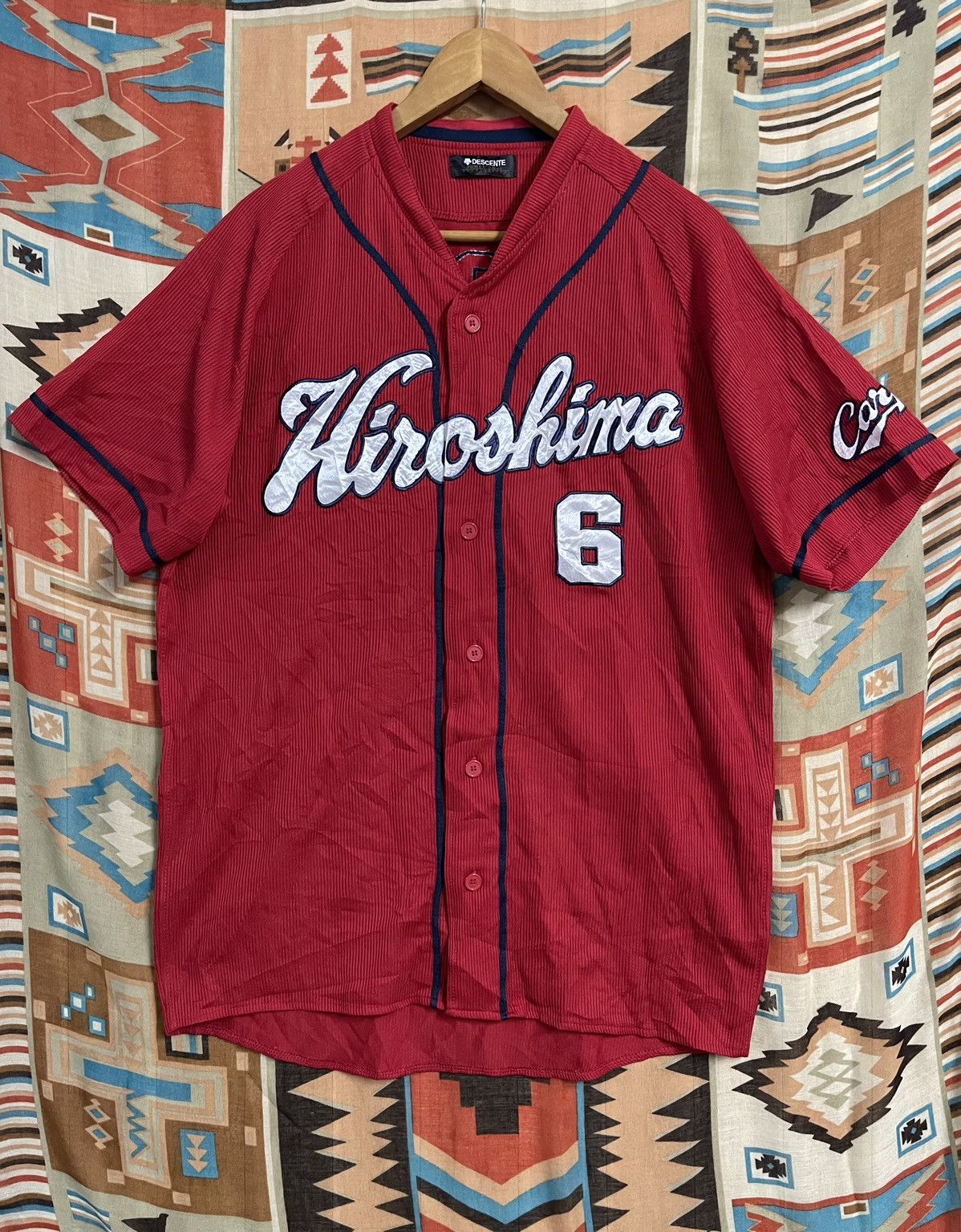 Descente × Vintage Vintage Baseball Jersey J League Hiroshima Carp by Descente Size US XL / EU 56 / 4 - 1 Thumbnail