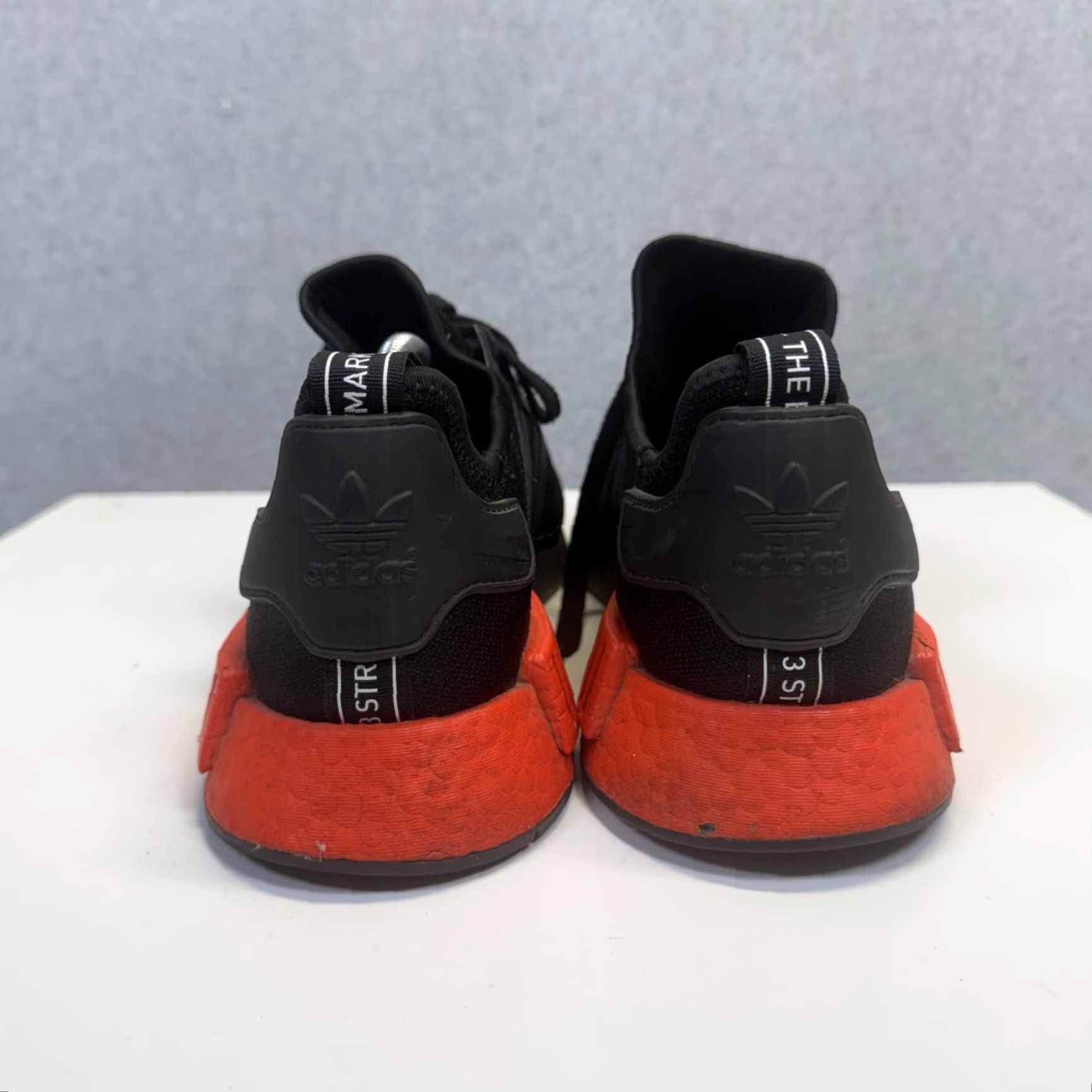 Adidas Adidas Originals NMD R1 Men Runner EE5107 Core Black Solar Red Japan Rare 13 Black Mens Sneakers Size US 13 / EU 46 - 5 Thumbnail