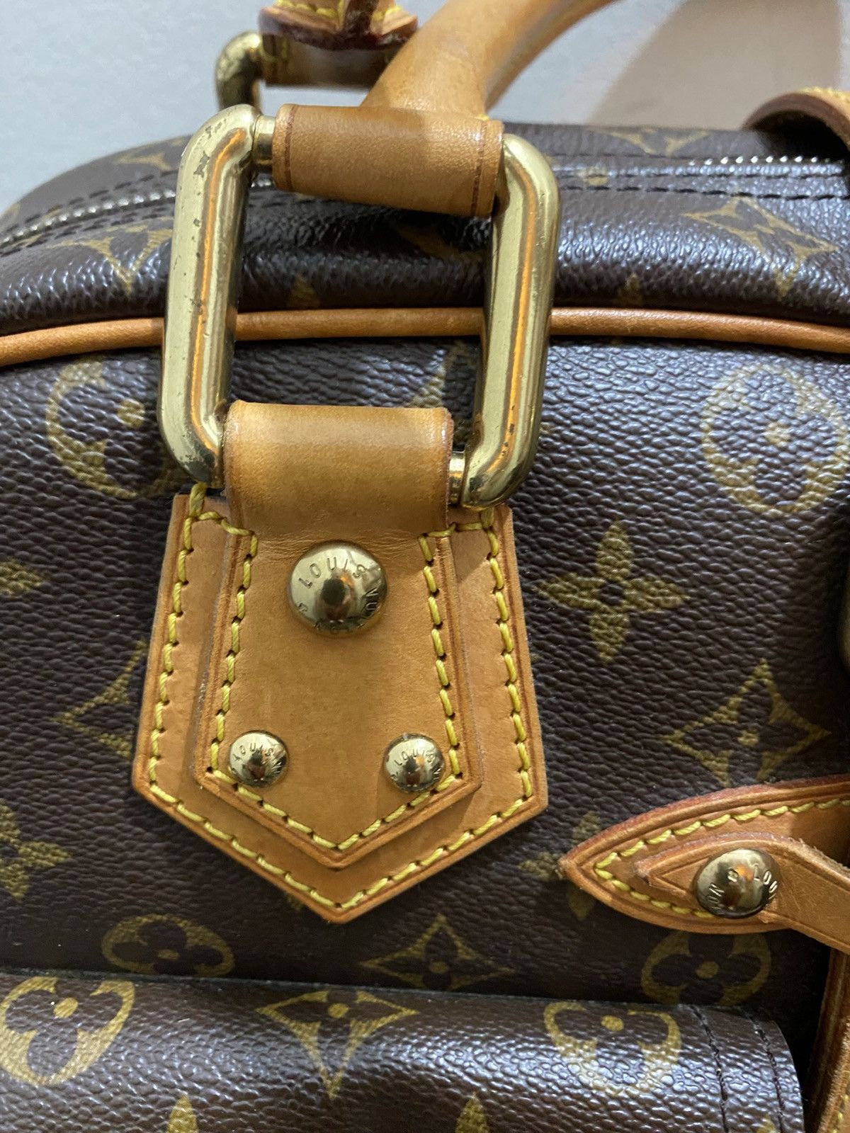 Louis Vuitton LOUIS VUITTON MANHATTAN LEATHER HANDBAG Size ONE SIZE - 5 Thumbnail