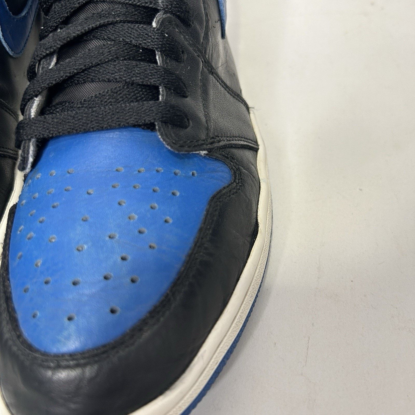 Jordan Brand Nike Air Jordan 1 Retro OG High “Royal” (2017) Size US 11.5 / EU 44-45 - 9 Thumbnail