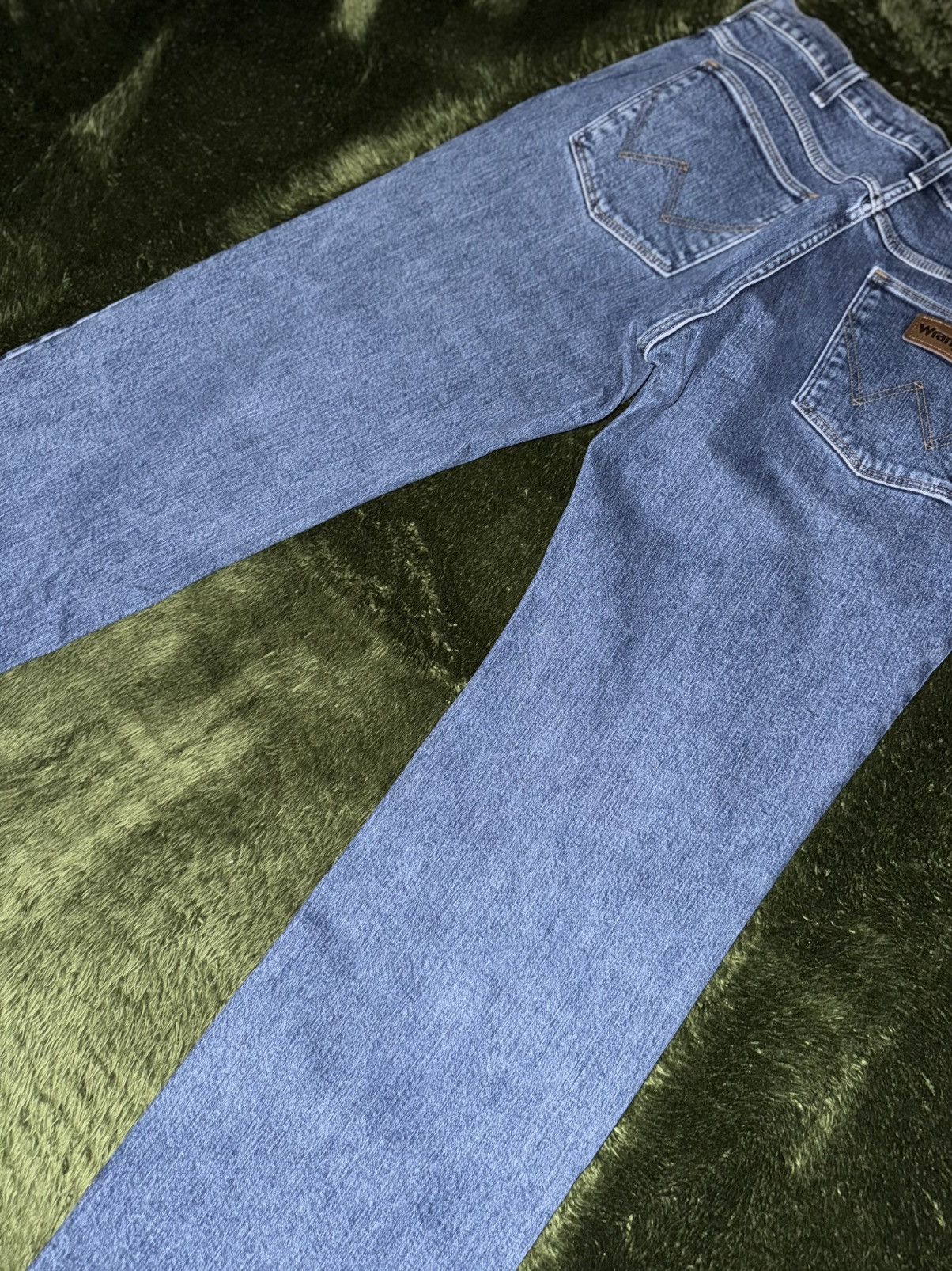 Wrangler [33] wrangler japan relaxed fit washed denim pants mid indig Size US 33 - 10 Thumbnail