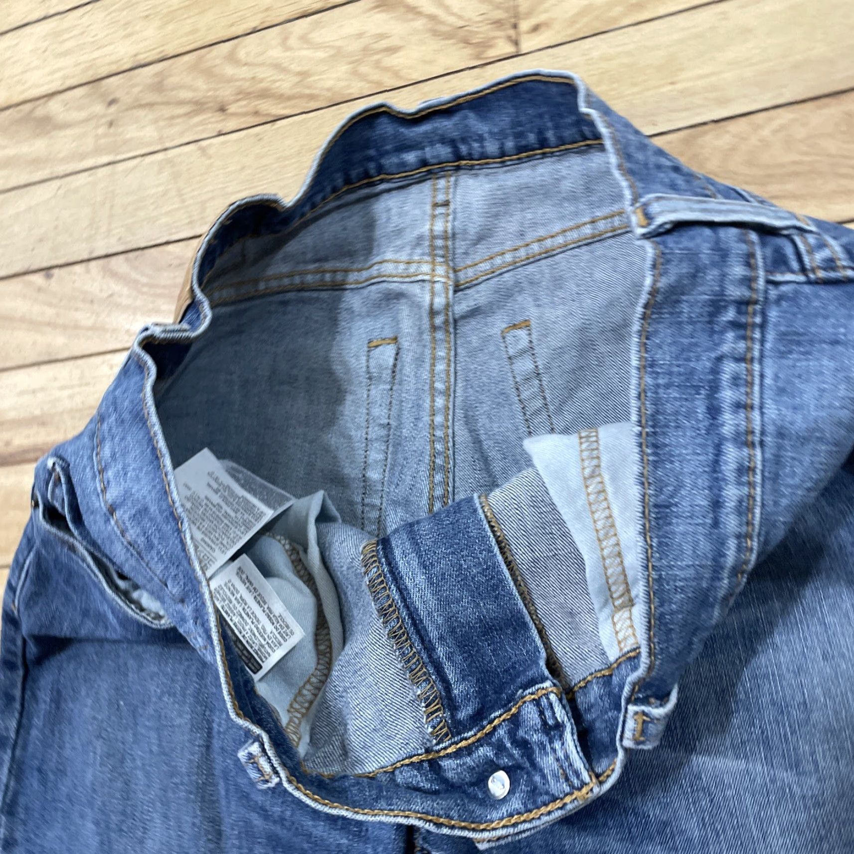 Levi's VINTAGE Levi's 505 Jeans Mens 32x30 Classic Straight Jeans Blue Denim 5-Pocket Mens Size US 36 / EU 52 - 5 Thumbnail