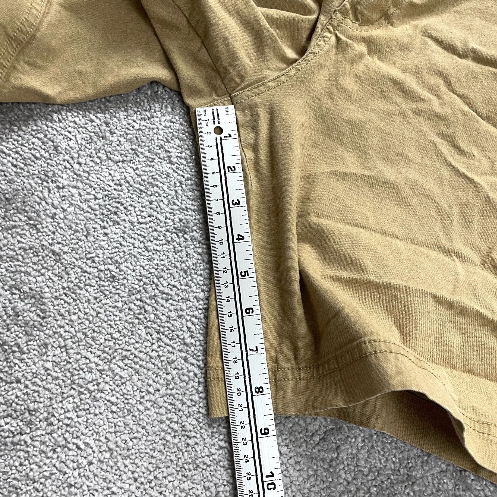 Vintage Columbia Chino Shorts Men's 37 Brown Cotton Flat Front Casual Outdoor 8.5 Inseam Size US 37 - 7 Thumbnail