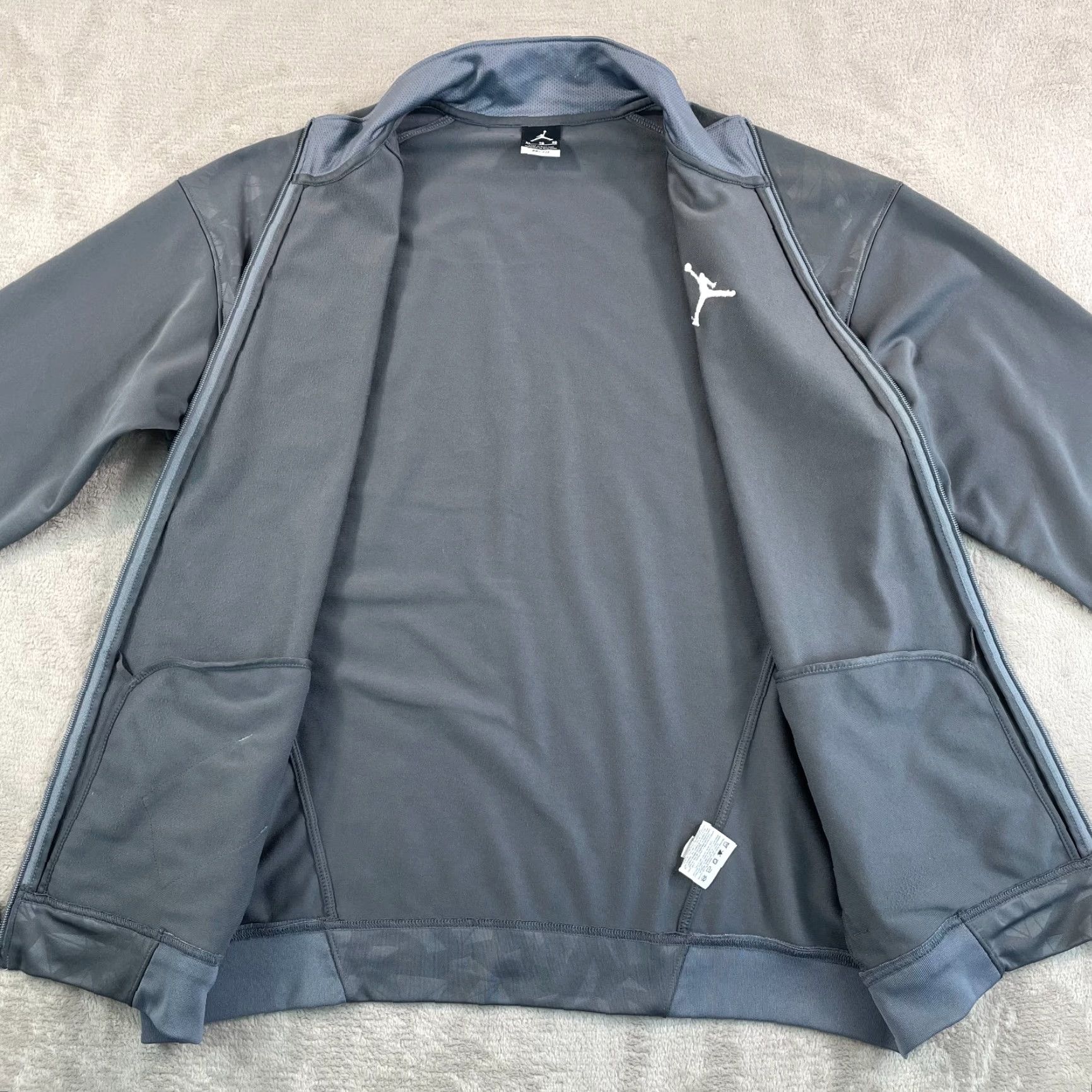 Nike Nike Jordan Flight Track Jacket Men XL Grey Full Zip Jumpman Logo Geometric Ventilated Pockets All Seasons Size US XL / EU 56 / 4 - 3 Thumbnail