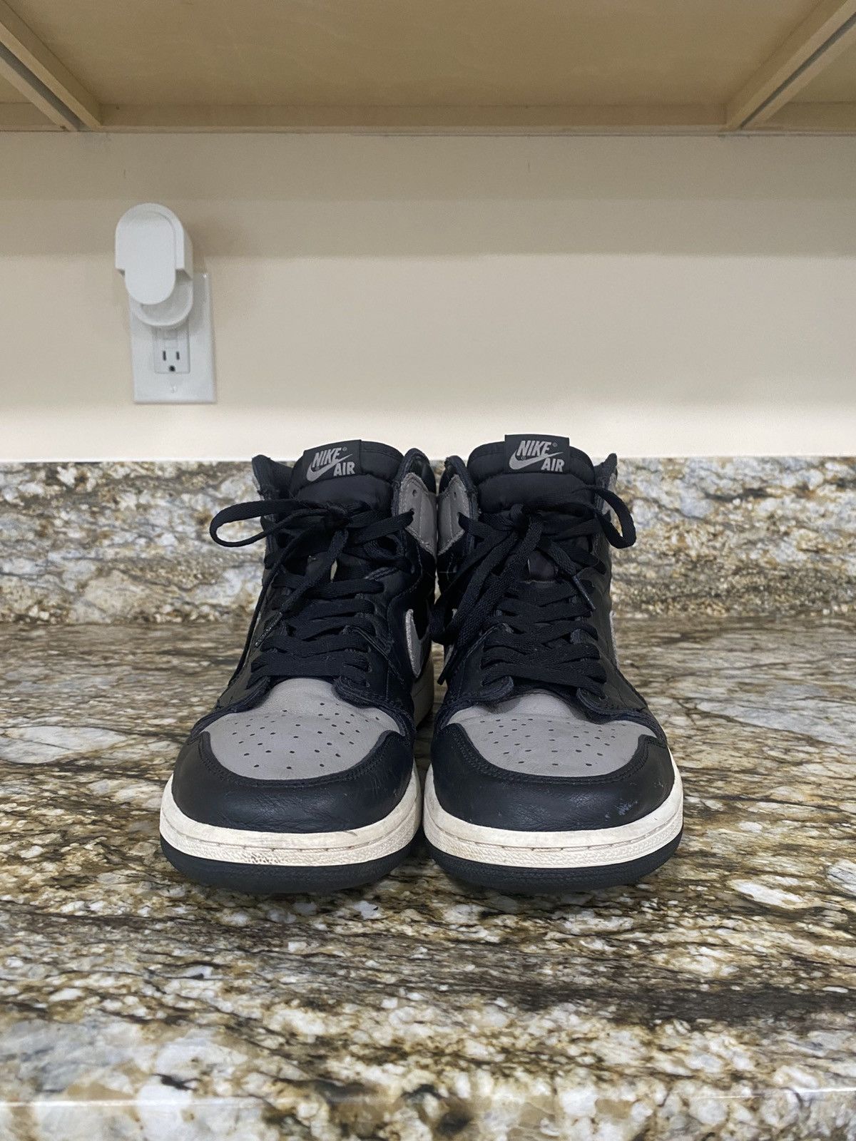 Nike Jordan 1 shadow Size US 12 / EU 45 - 3 Thumbnail
