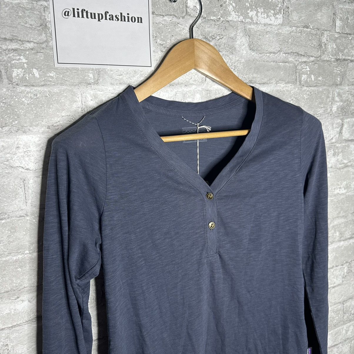 Patagonia Patagonia Women's Mainstay Henley Long Sleeve Shirt NWT XS Size XS / US 0-2 / IT 36-38 - 2 Thumbnail