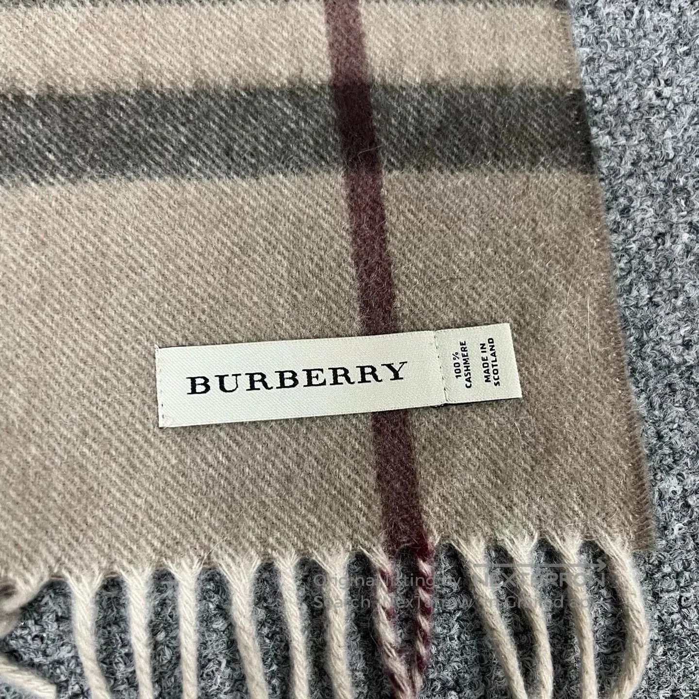 Burberry burberry classic check scarf. Size ONE SIZE - 4 Thumbnail