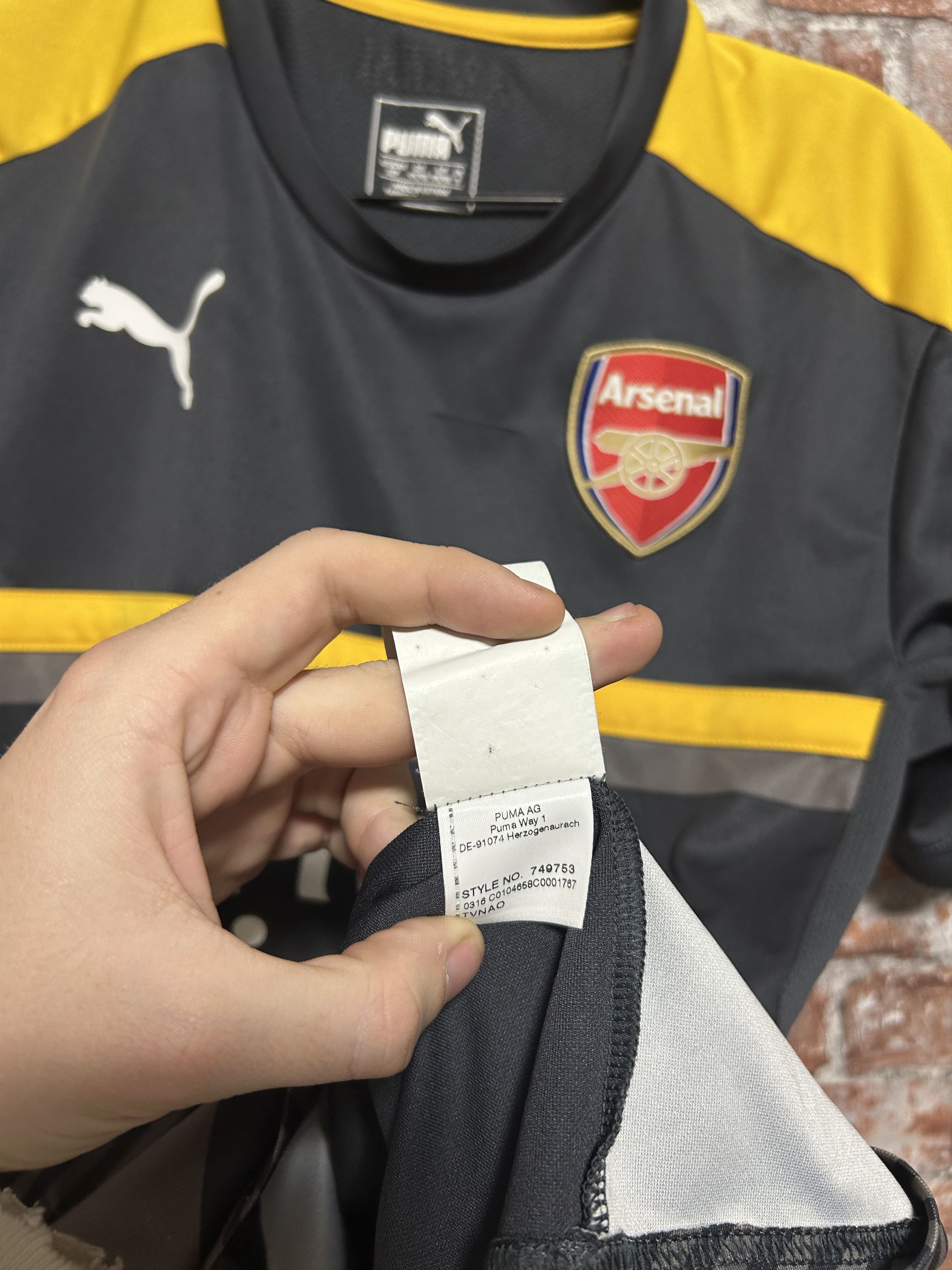Puma Arsenal 2016 2017 Training Shirt Football Puma Jersey Size US S / EU 44-46 / 1 - 8 Thumbnail