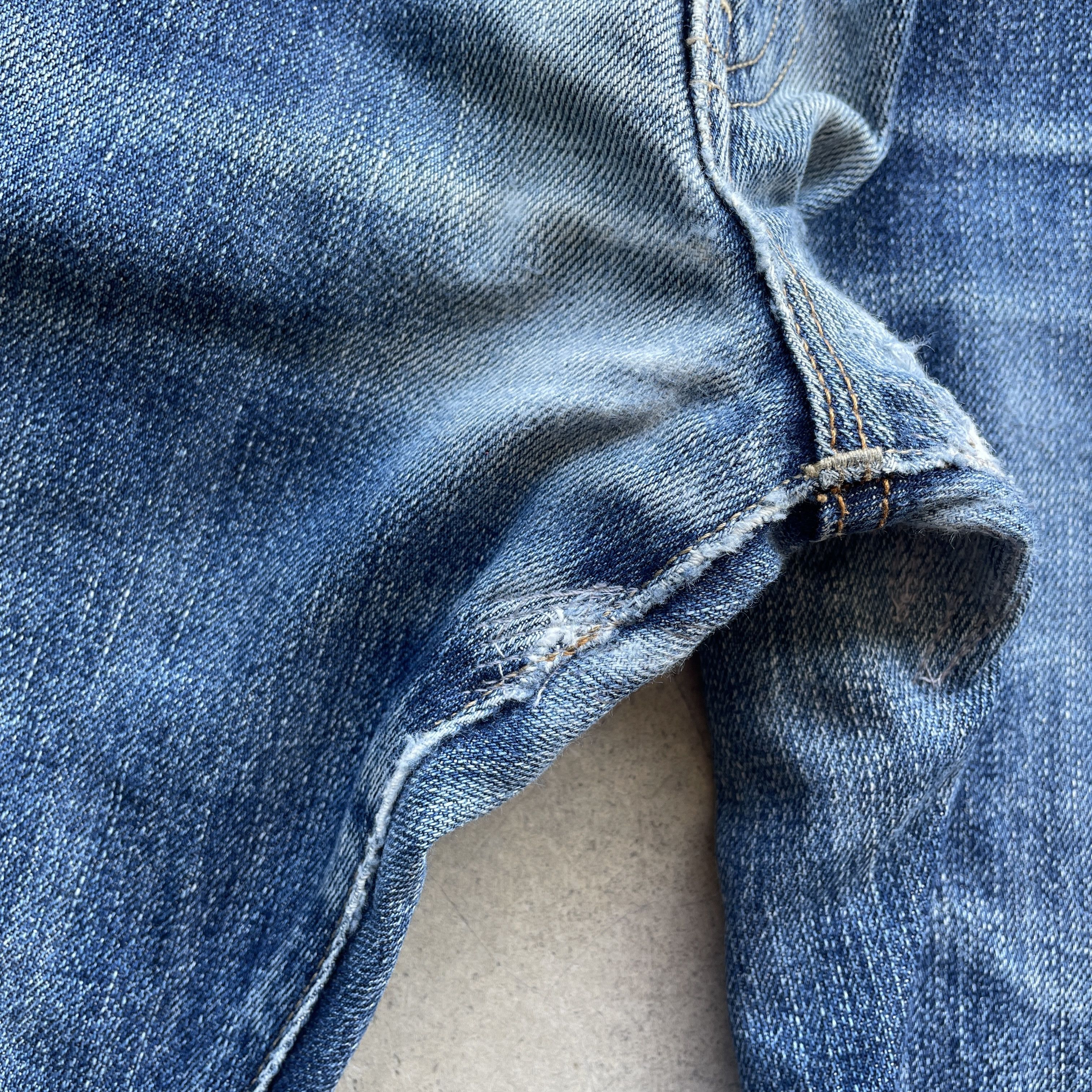 Japanese Brand Vintage Japanese Brand Faded Jeans Denim Pants W35 Size US 35 - 10 Thumbnail
