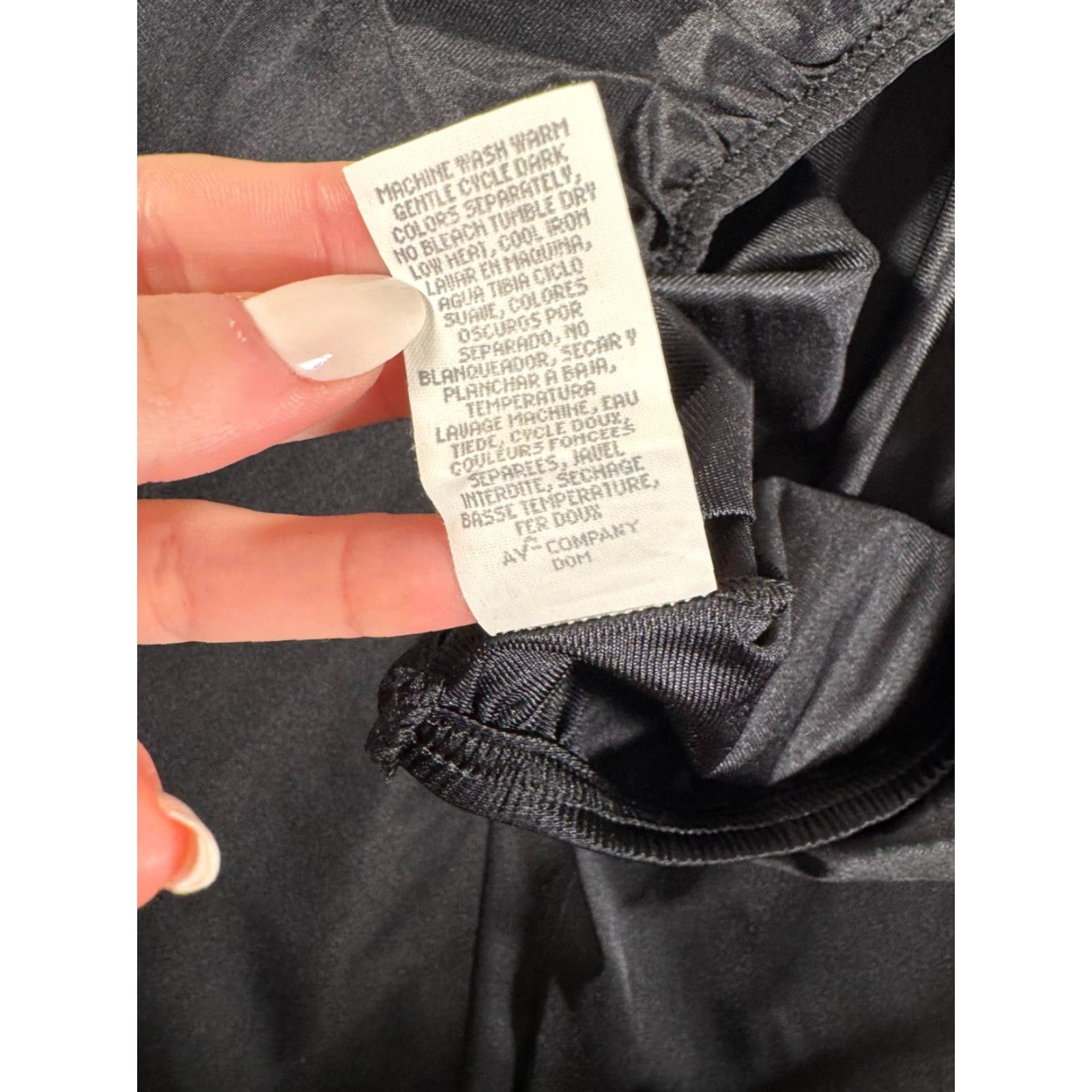 Vintage VINTAGE Vanity Fair Half Slip Skirt Lace Nylon Knee Length A-Line Elastic Waist Large Black Women USA 70s 80s MCM Vintage Size 36" / US 14 / IT 50 - 7 Thumbnail