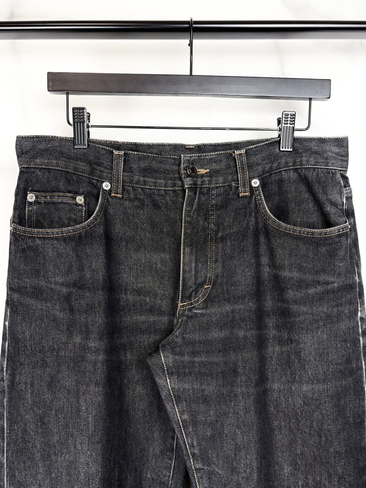 Gucci Gucci Tom Ford Vintage Leather Patch Raw Hem Denim Jeans Size US 32 / EU 48 - 3 Thumbnail