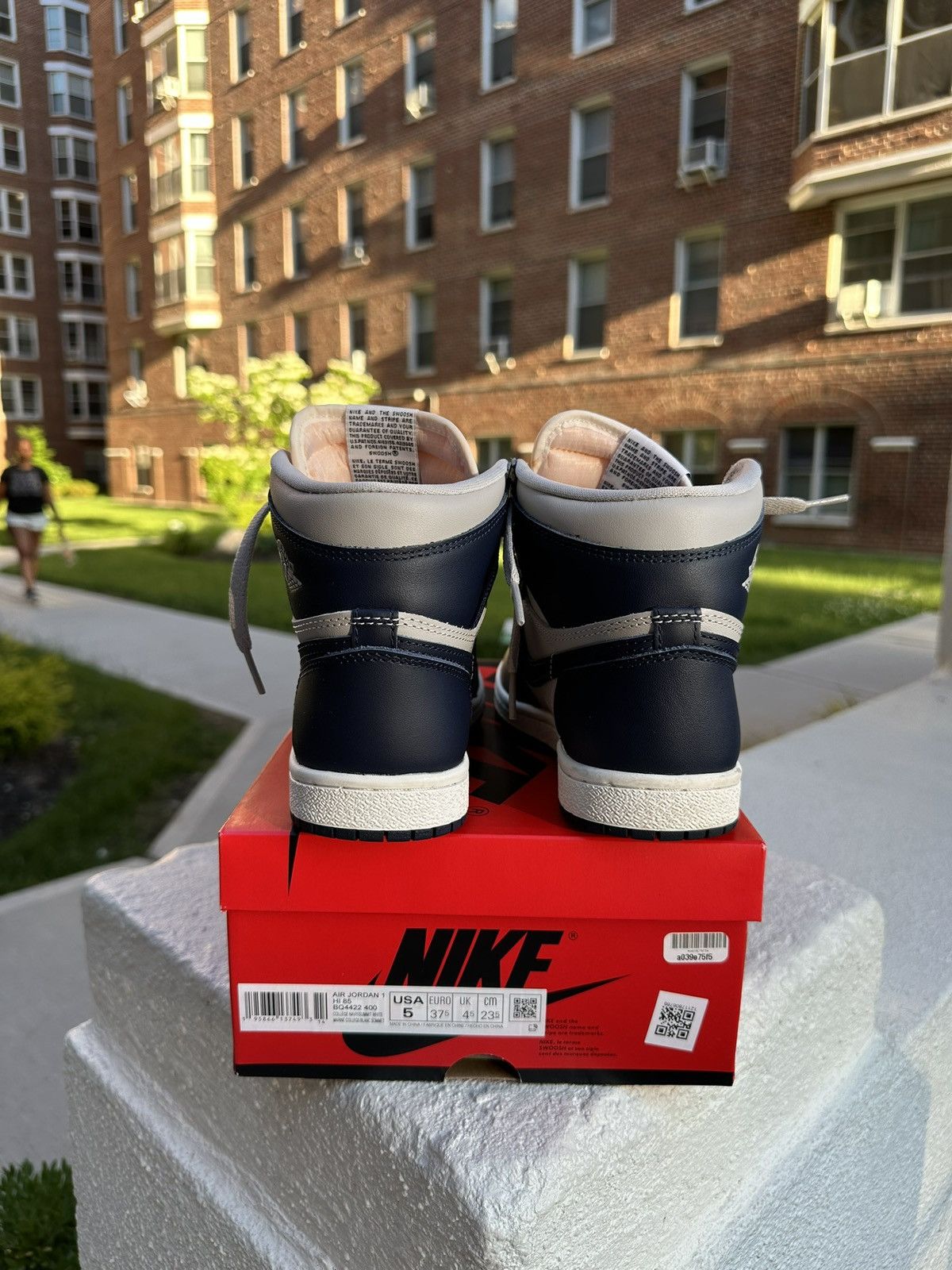 Nike nike jordan 1 high georgetown ‘85 Size US 5 / EU 37 - 4 Thumbnail