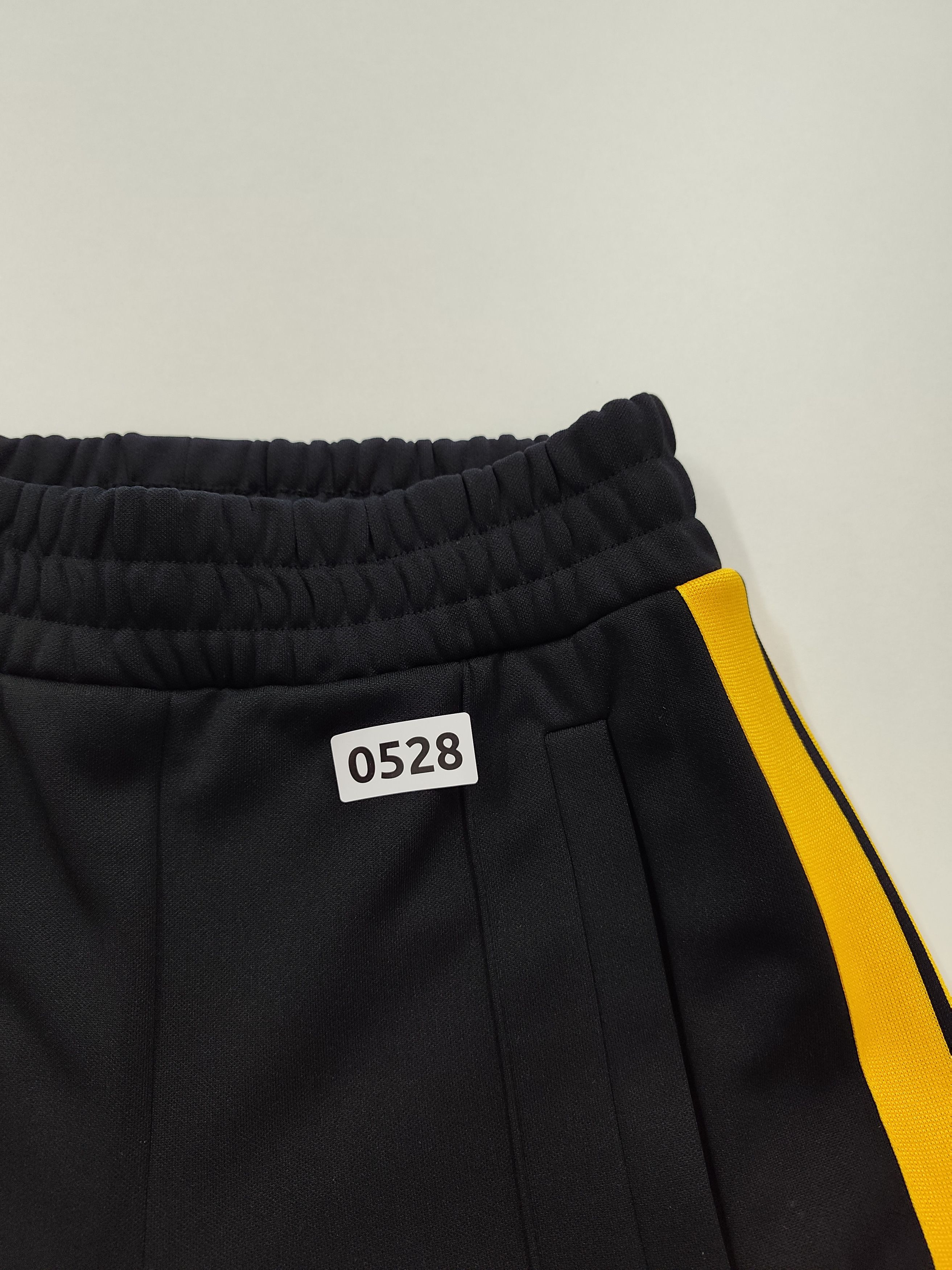Palm Angels Palm Angels "Shorts" Size US 26 / EU 42 - 11 Thumbnail