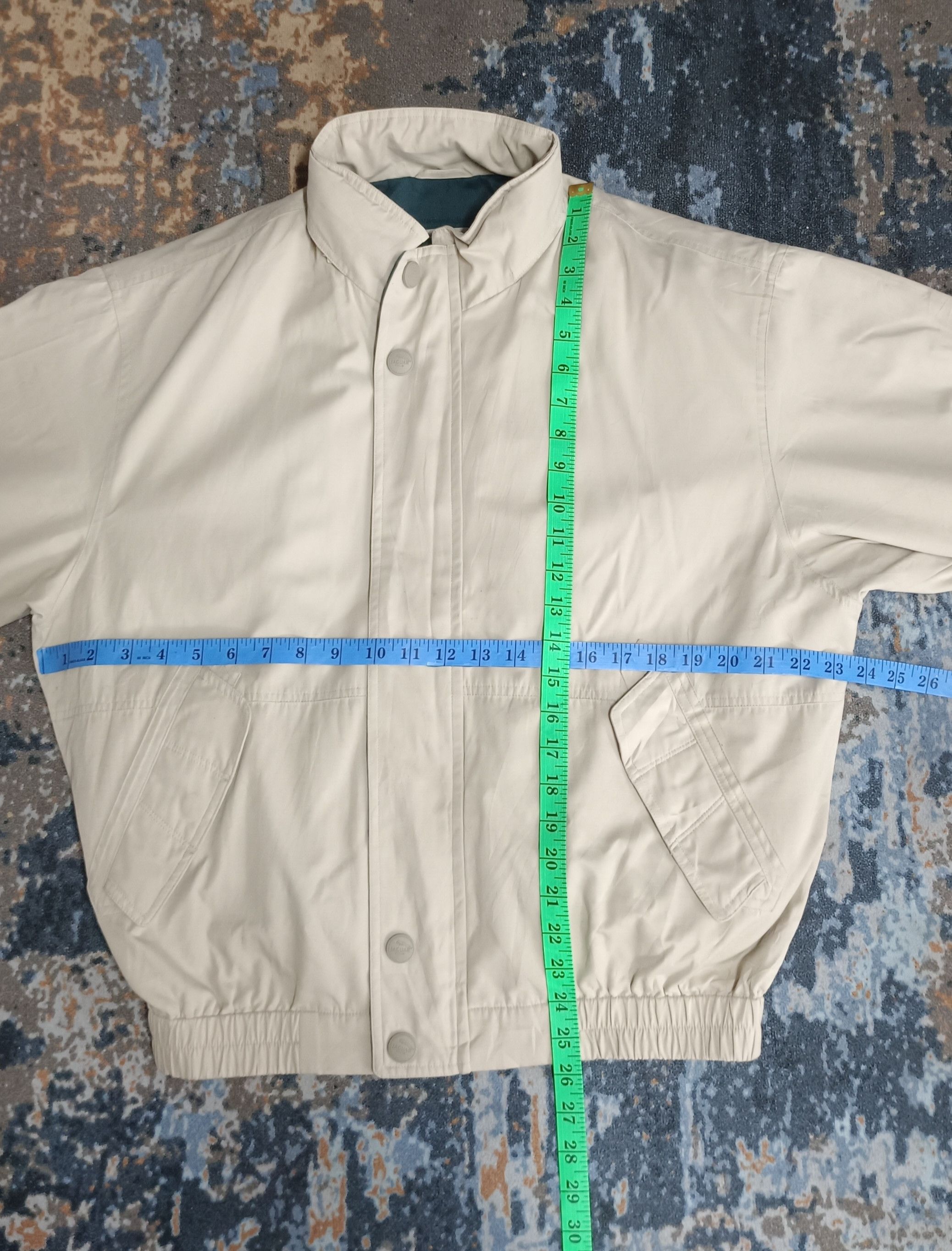 Other Jaguar Club Racing Team Bomber Jacket Size US XL / EU 56 / 4 - 15 Thumbnail