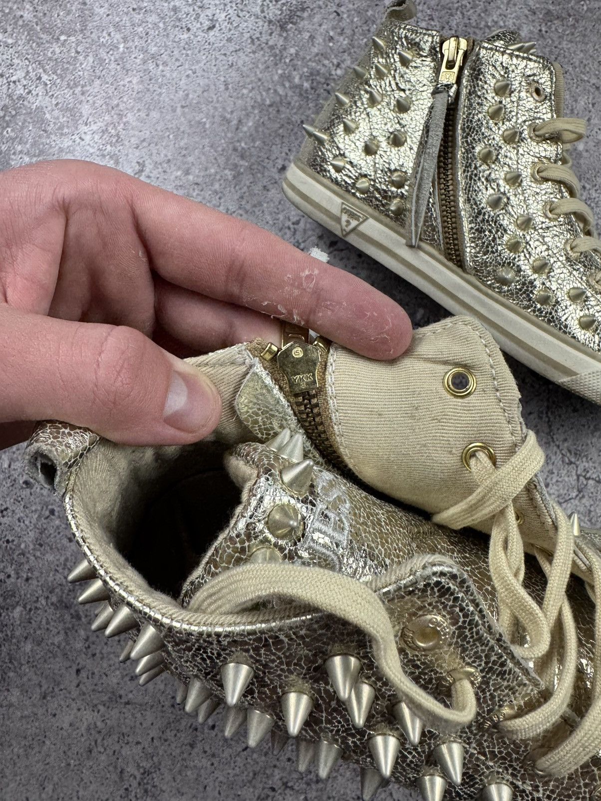 Guess AVANT GARDE GUESS SPIKED STUDED GOLD Y2K SNEAKERS Size US 8 / IT 38 - 13 Thumbnail