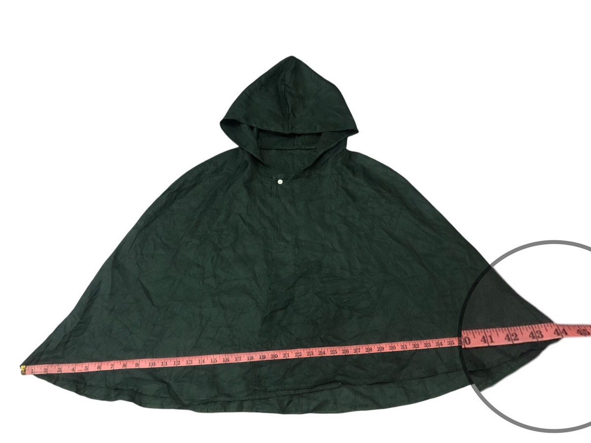 Anime × Japanese Brand Anime Attacks on Titans cloaks Size US M / EU 48-50 / 2 - 5 Thumbnail