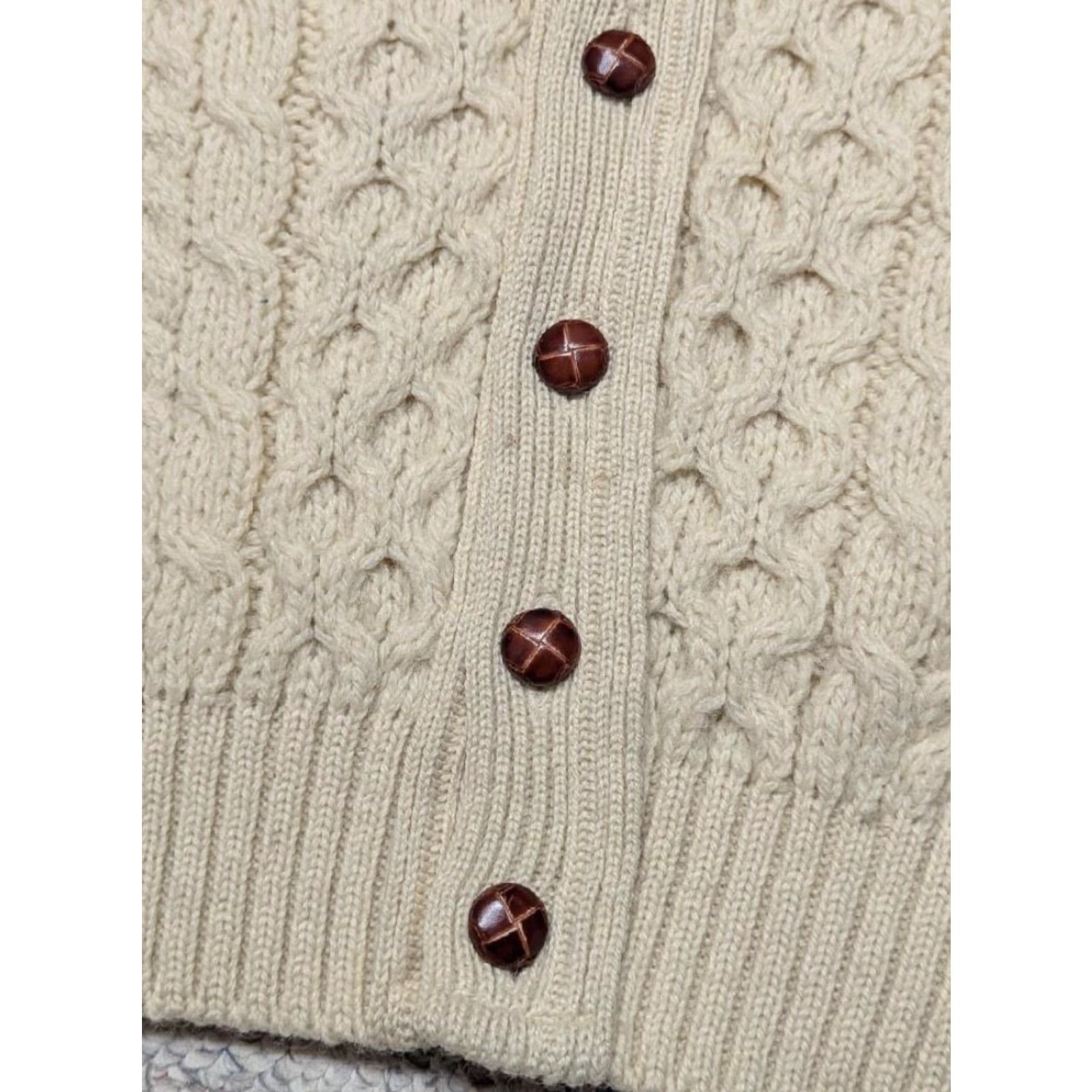 Vintage VINTAGE Highland Home ARAN cardigan sweater L chunky knit cream wool fisherman pattern Mens Size US L / EU 52-54 / 3 - 4 Thumbnail